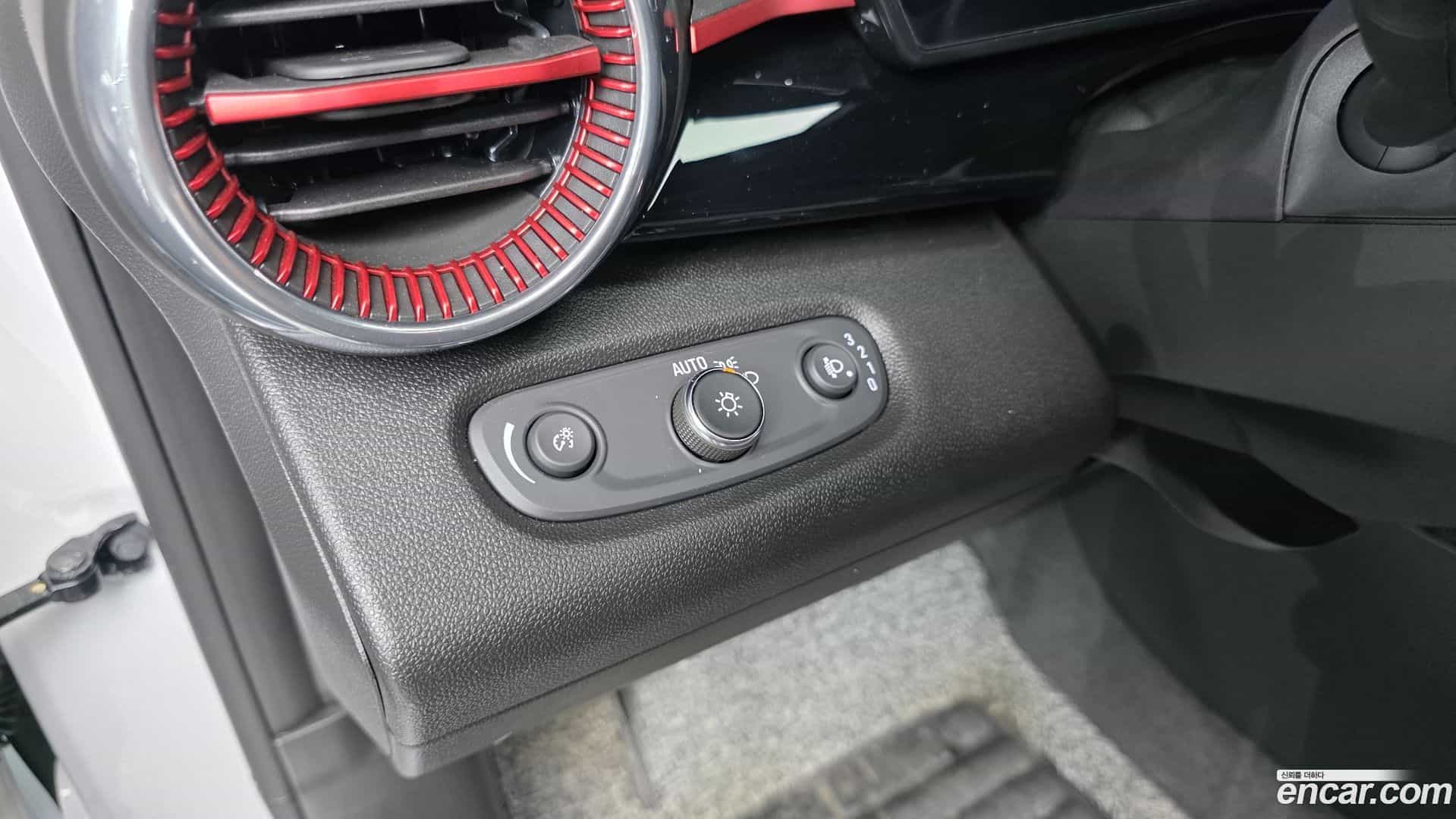 Trax Chevrolet 2023.4-OPTION-043