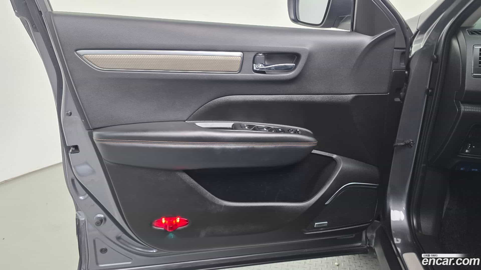 QM6 Renault Korea 2020.1-INNER-034