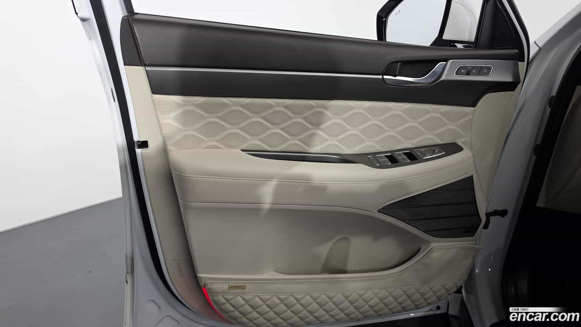 Palisade Hyundai 2022.2-INNER-034
