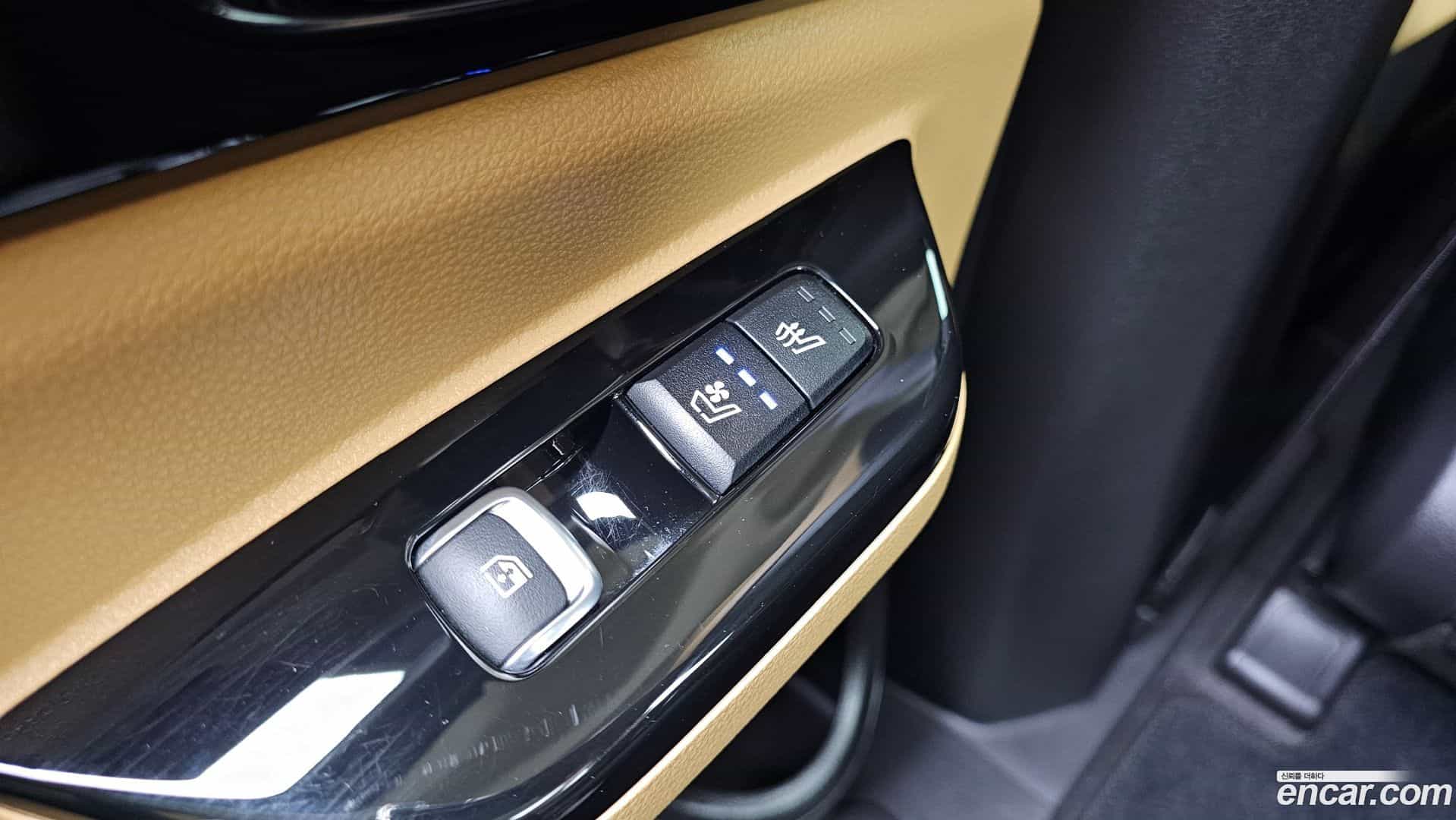 Canival Kia 2023.2-OPTION-019