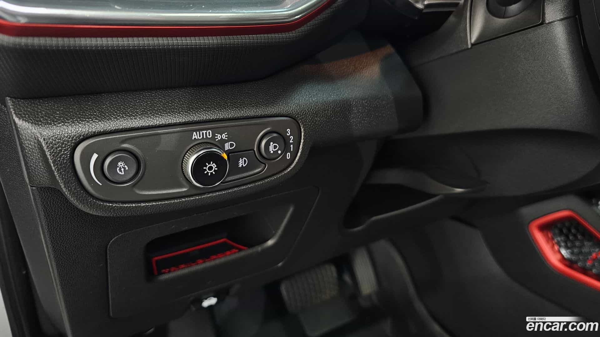 Trailblazer Chevrolet 2023.2-OPTION-041