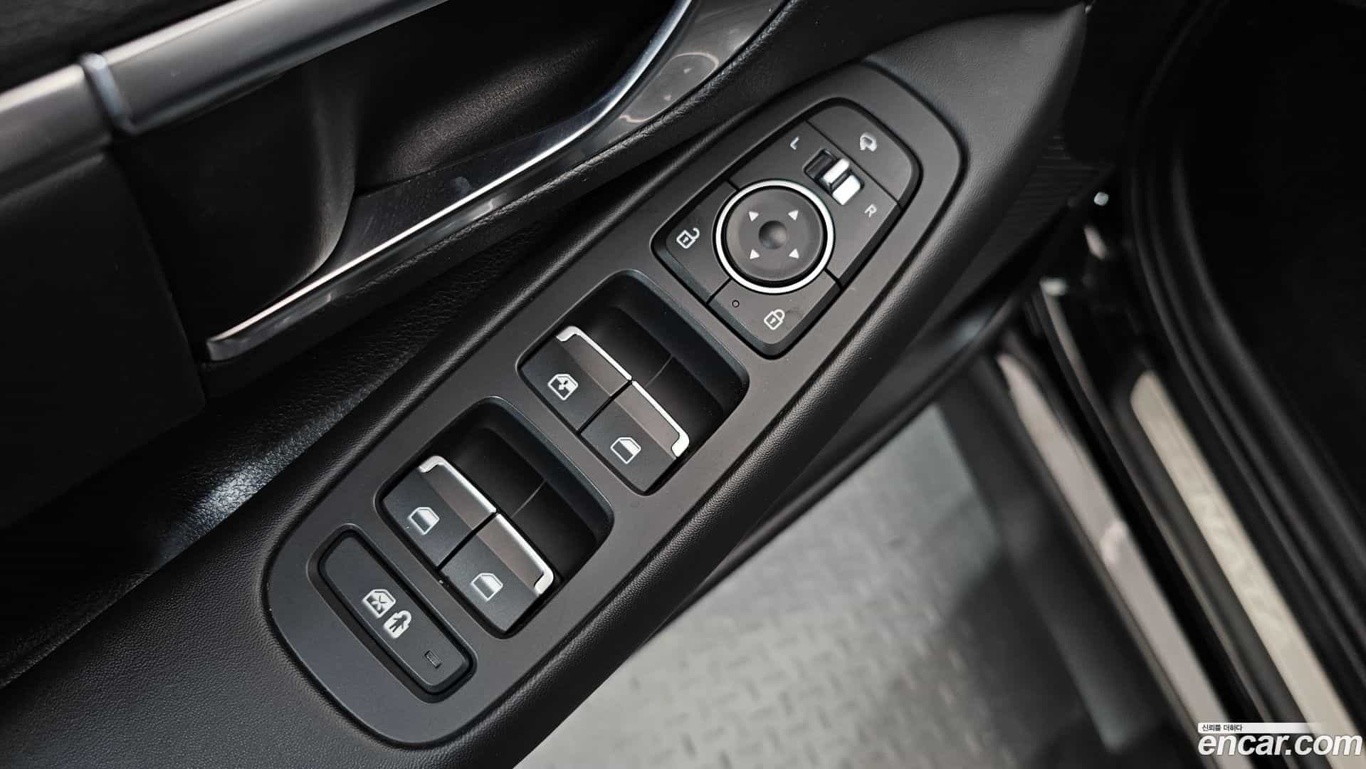 Sonata Hyundai 2019.9-OPTION-021