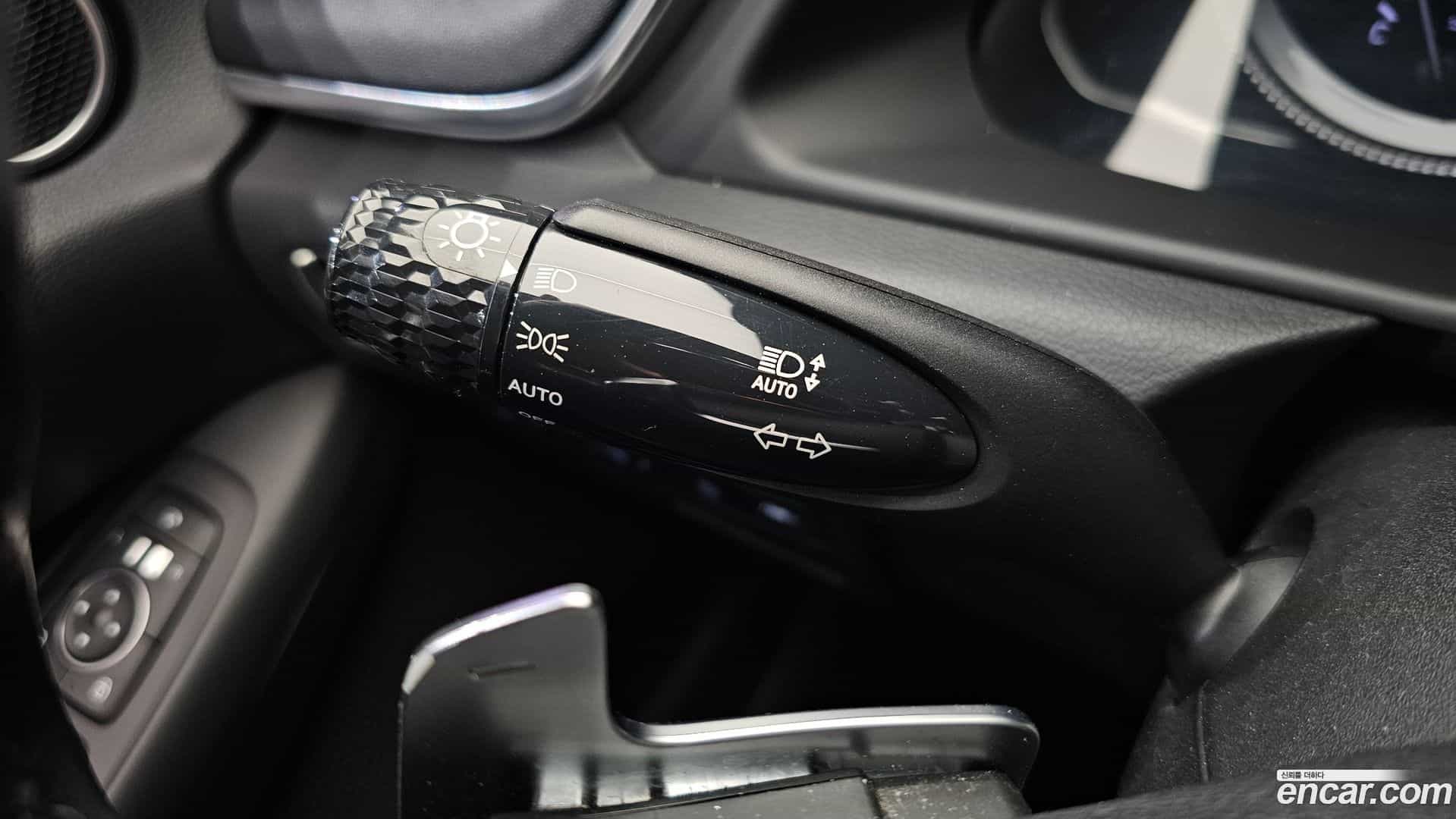 Sonata Hyundai 2019.9-OPTION-022