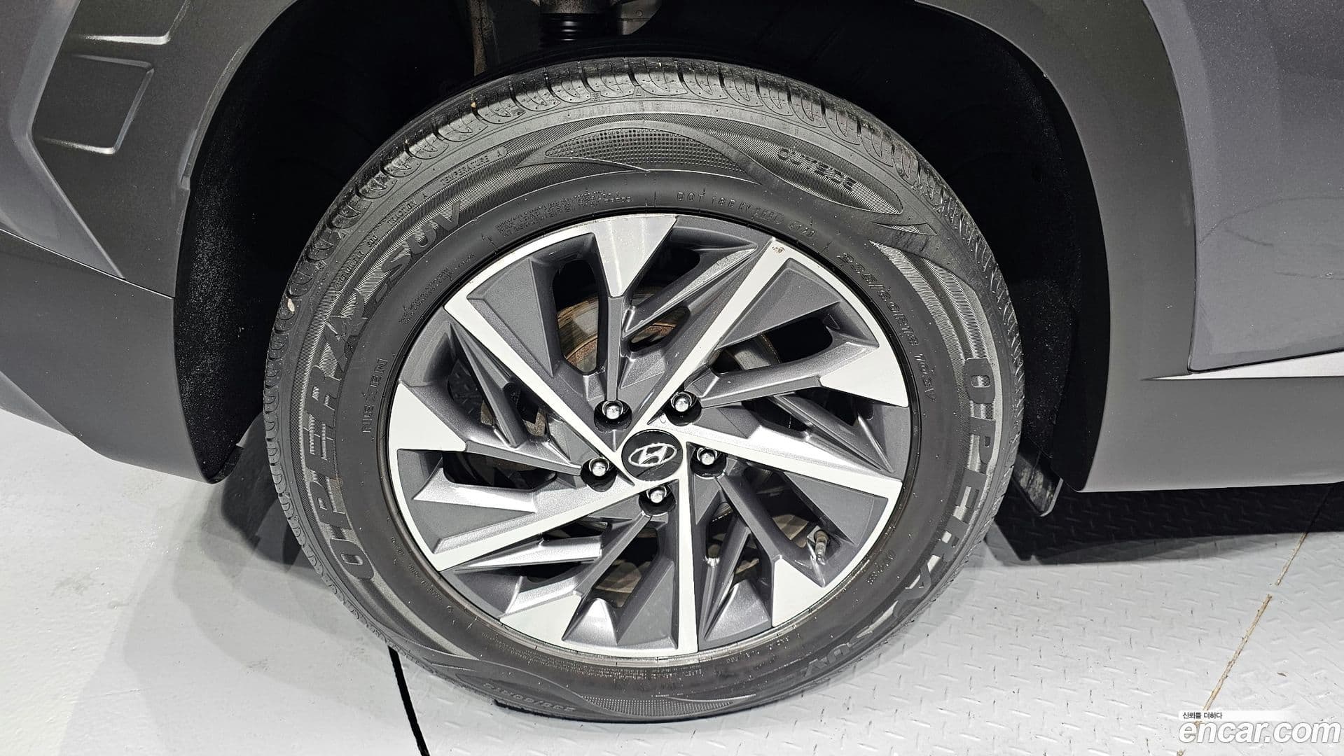 Main__Slider__Photo:Tucson Hyundai 2021.3-4