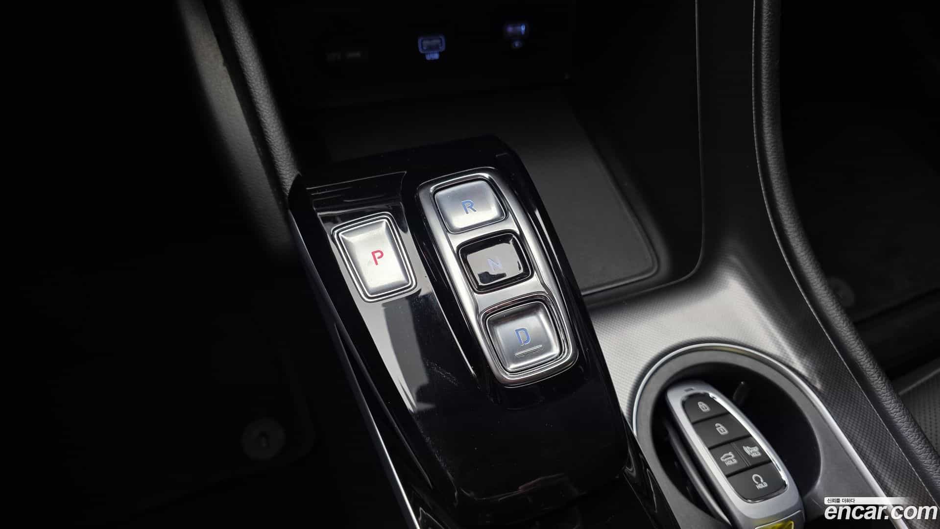 Sonata Hyundai 2022.2-INNER-009