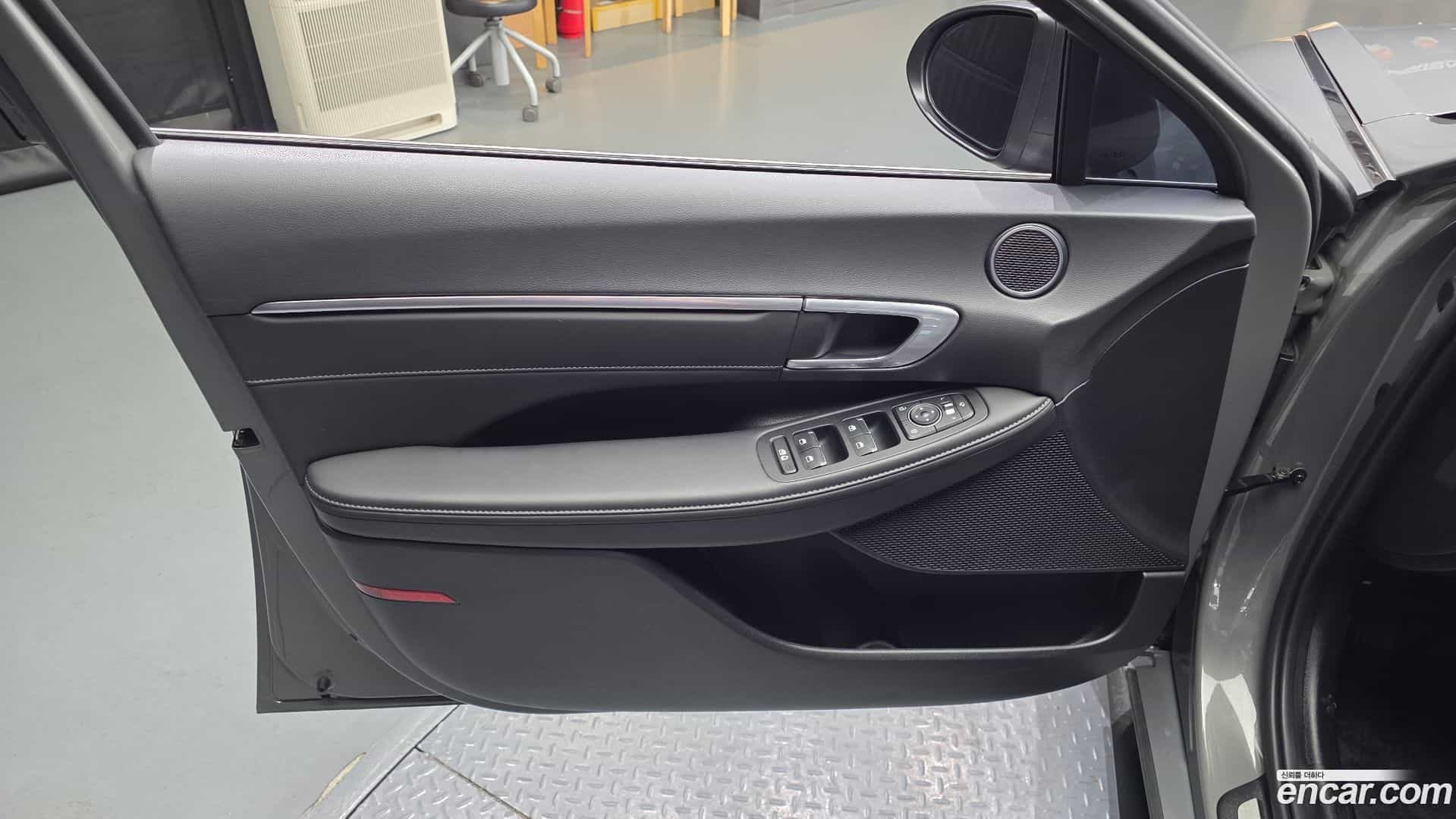 Sonata Hyundai 2022.2-INNER-034