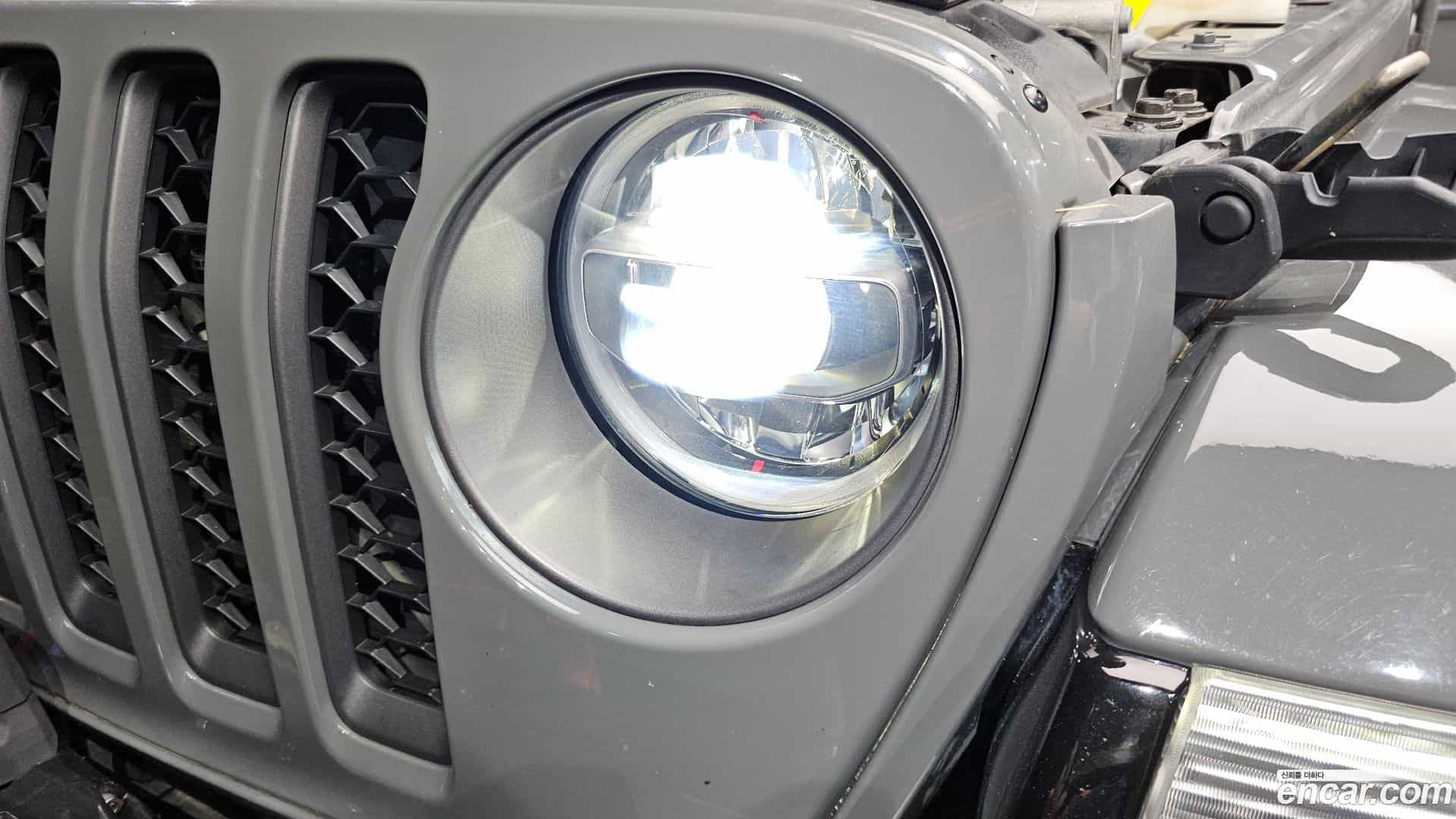 Gladiator Jeep 2021.3-OUTER-032