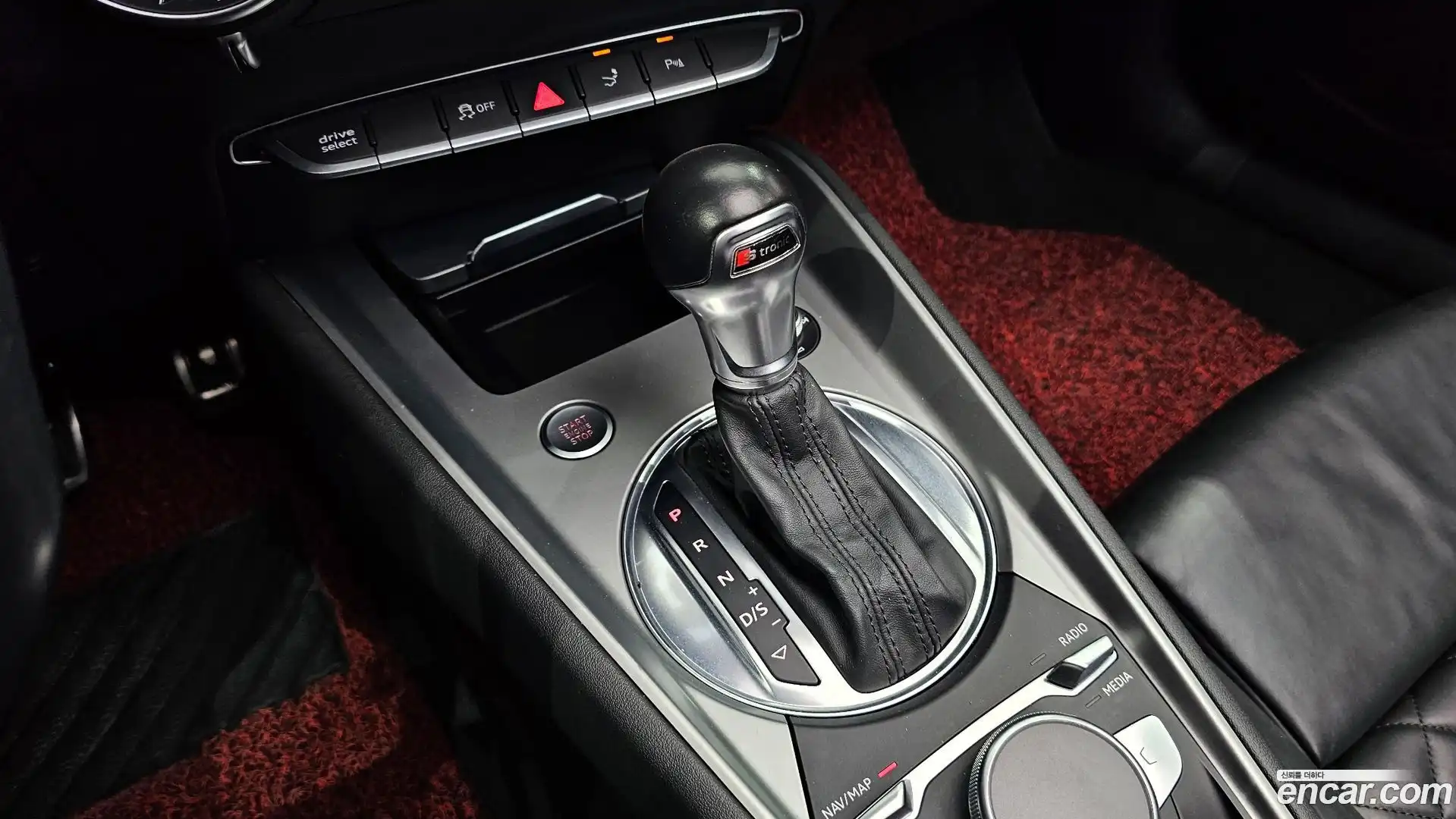 TT Audi 2015.11-INNER-009