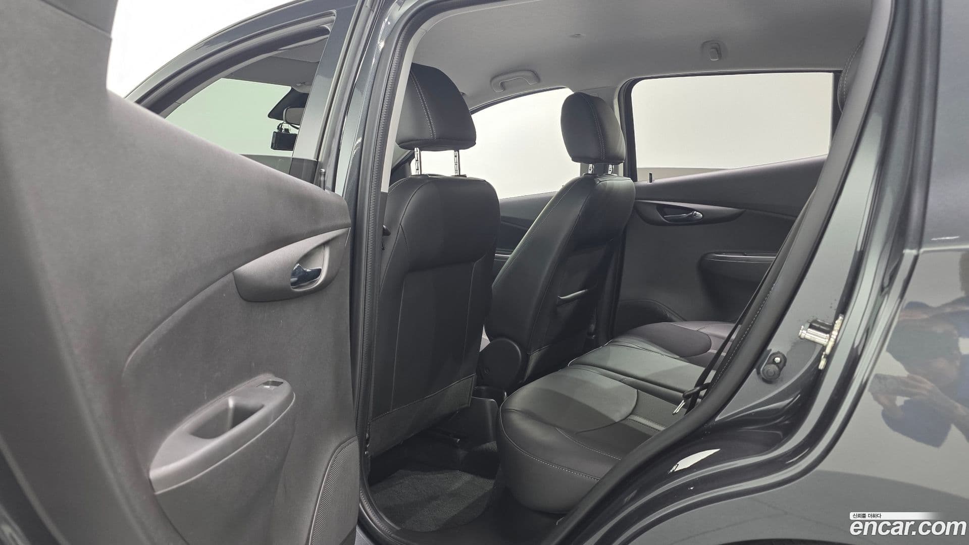 Main__Slider__Photo:Spark Chevrolet 2022.11-28