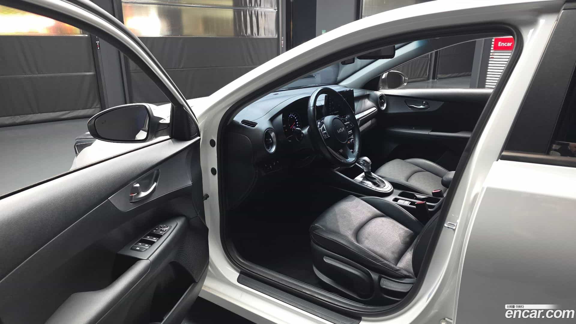 K3 Kia 2021.5-INNER-010