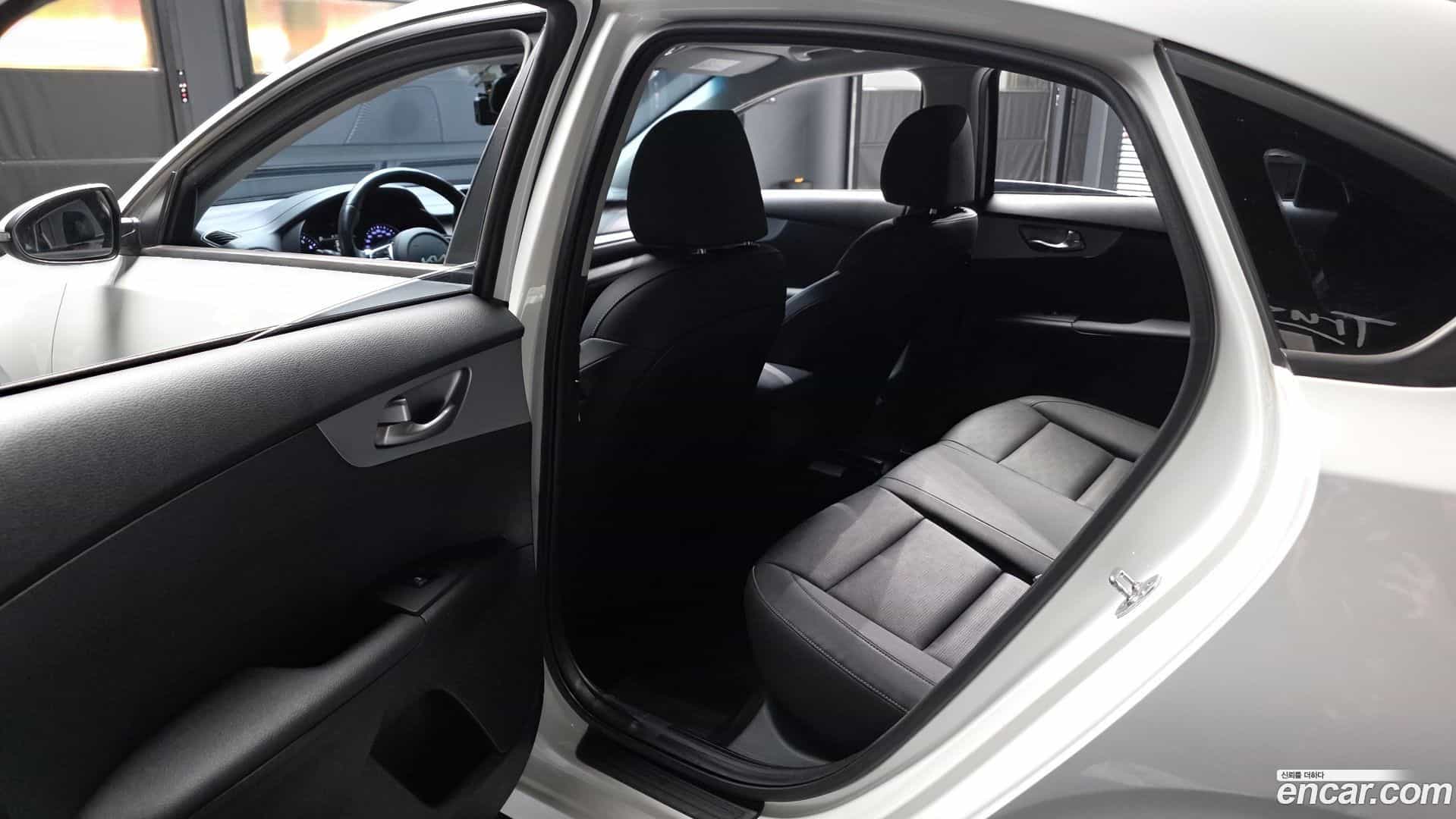 K3 Kia 2021.5-INNER-036