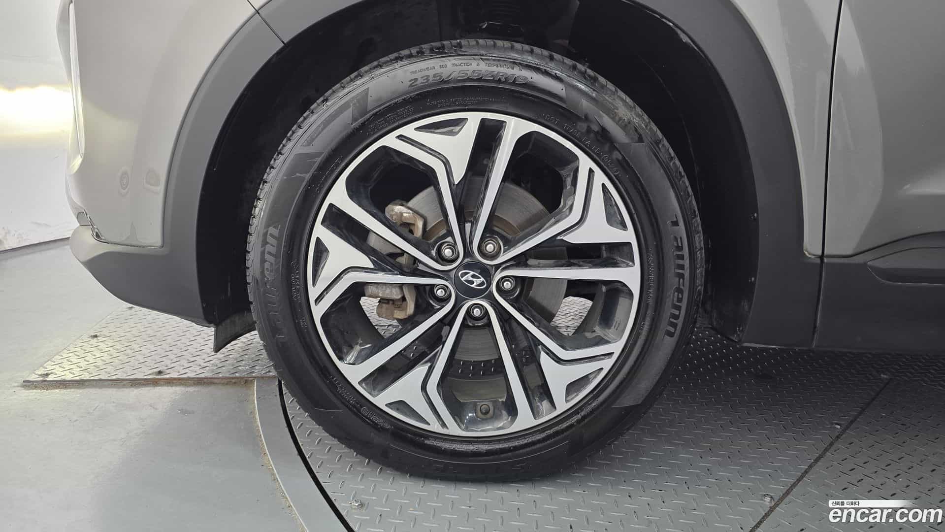 Santafe Hyundai 2018.10-OUTER-005