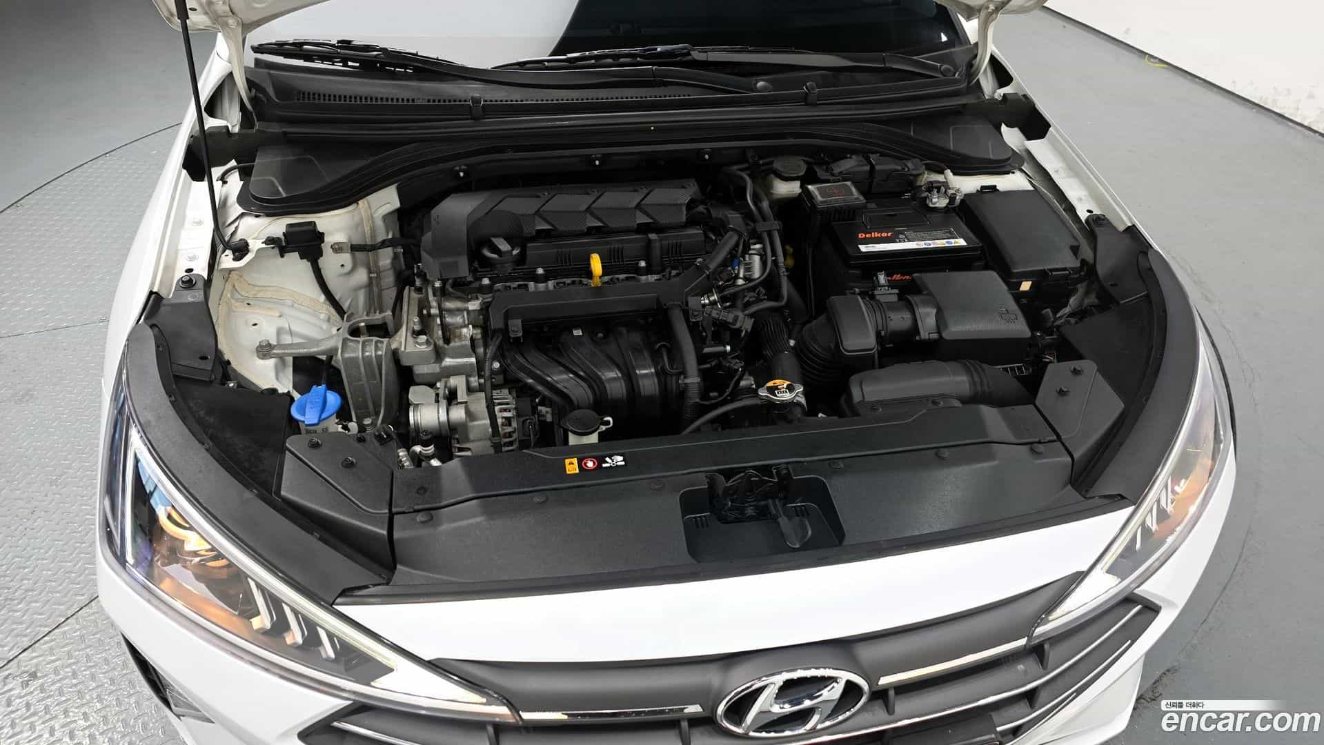 AVANTE Hyundai 2019.8-OUTER-006