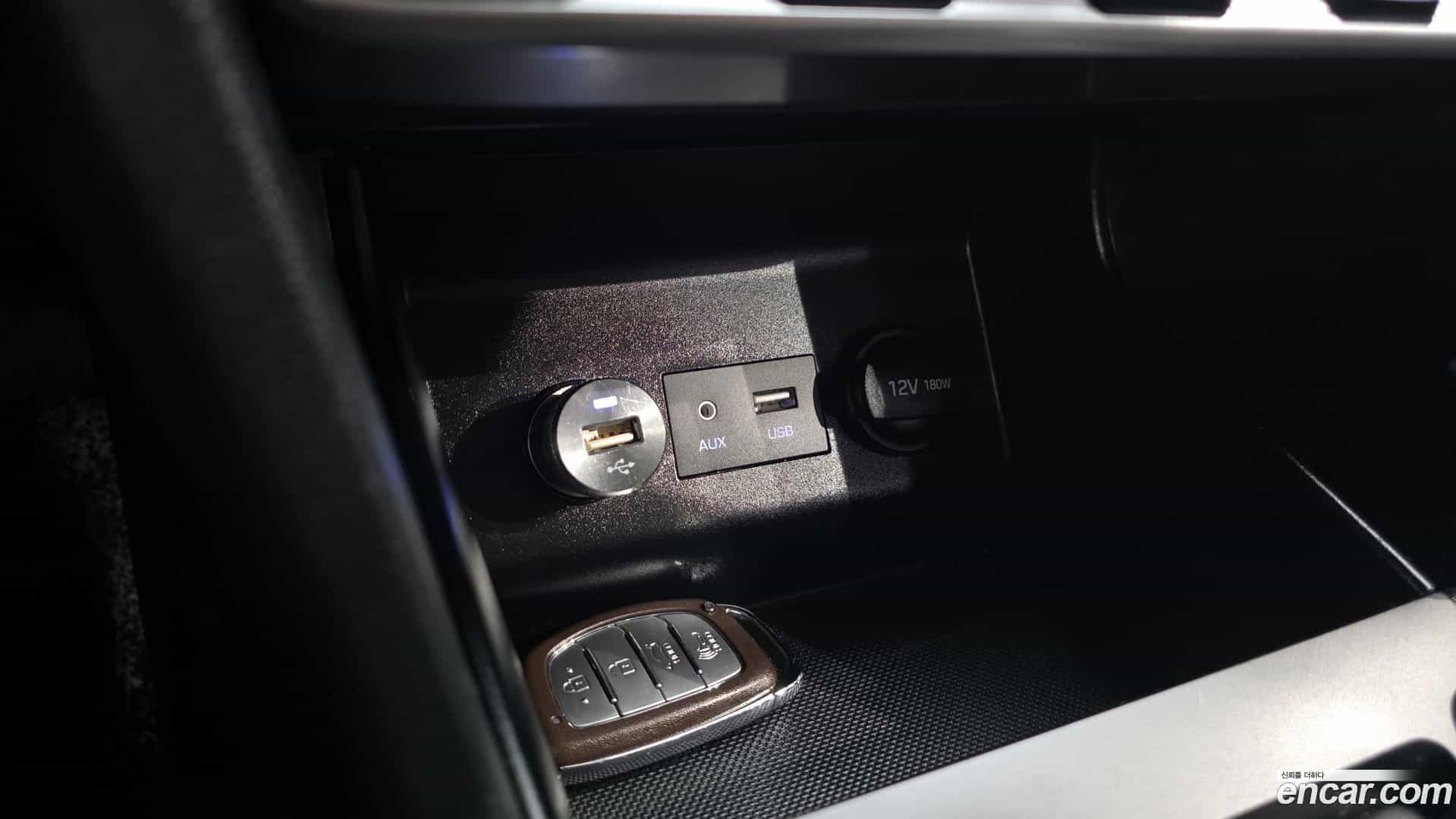 AVANTE Hyundai 2019.8-OPTION-023