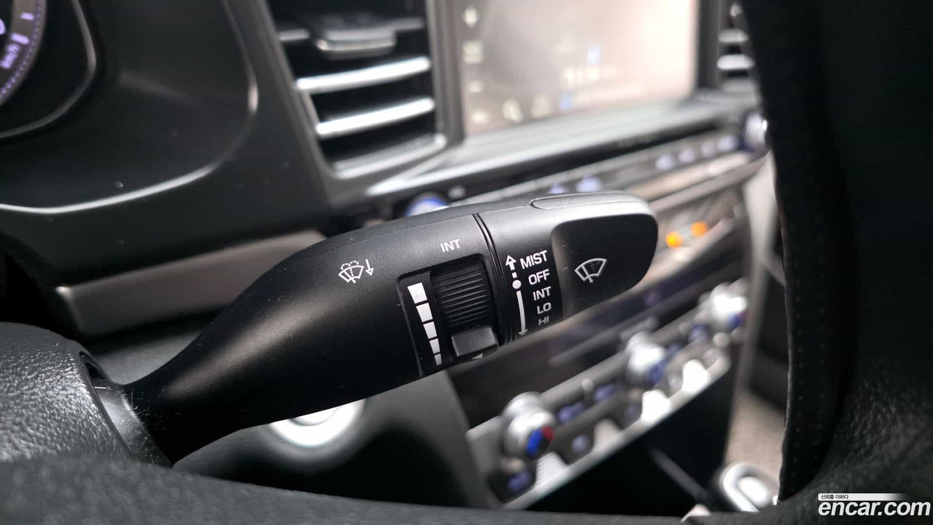 AVANTE Hyundai 2019.8-OPTION-040