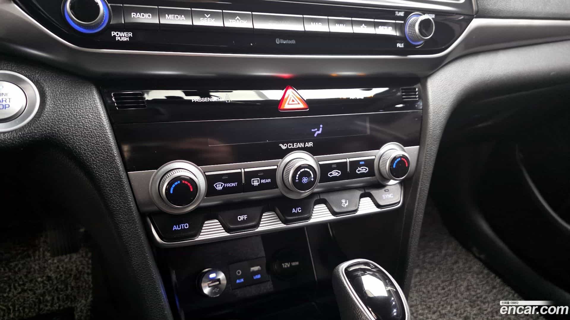 AVANTE Hyundai 2019.8-OPTION-043