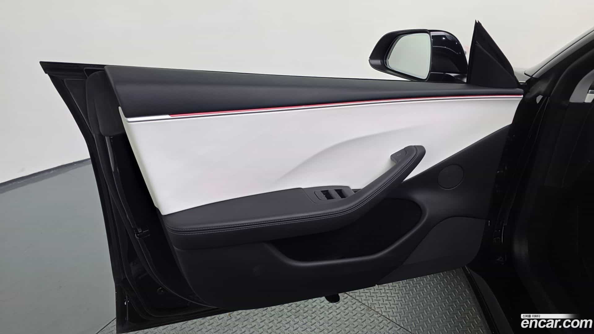 Model 3 Tesla 2024.6-INNER-034