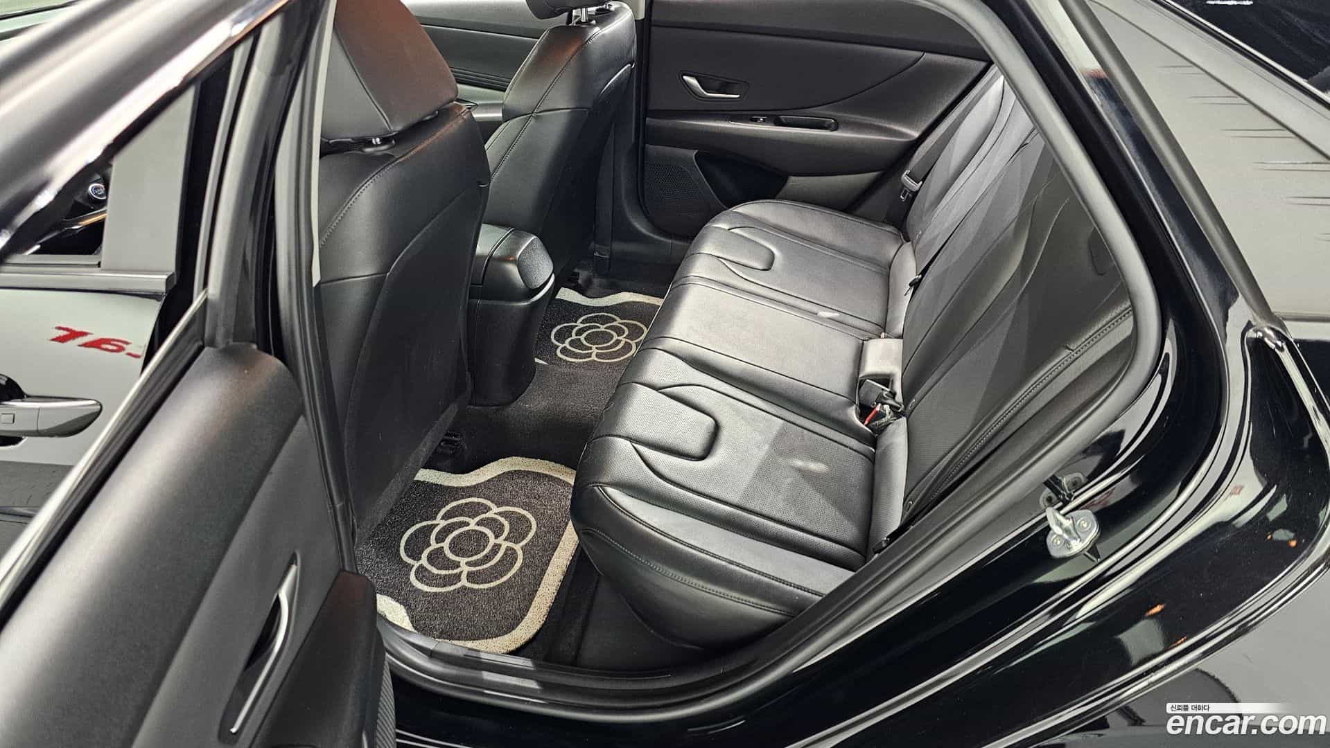 AVANTE Hyundai 2021.3-OPTION-016