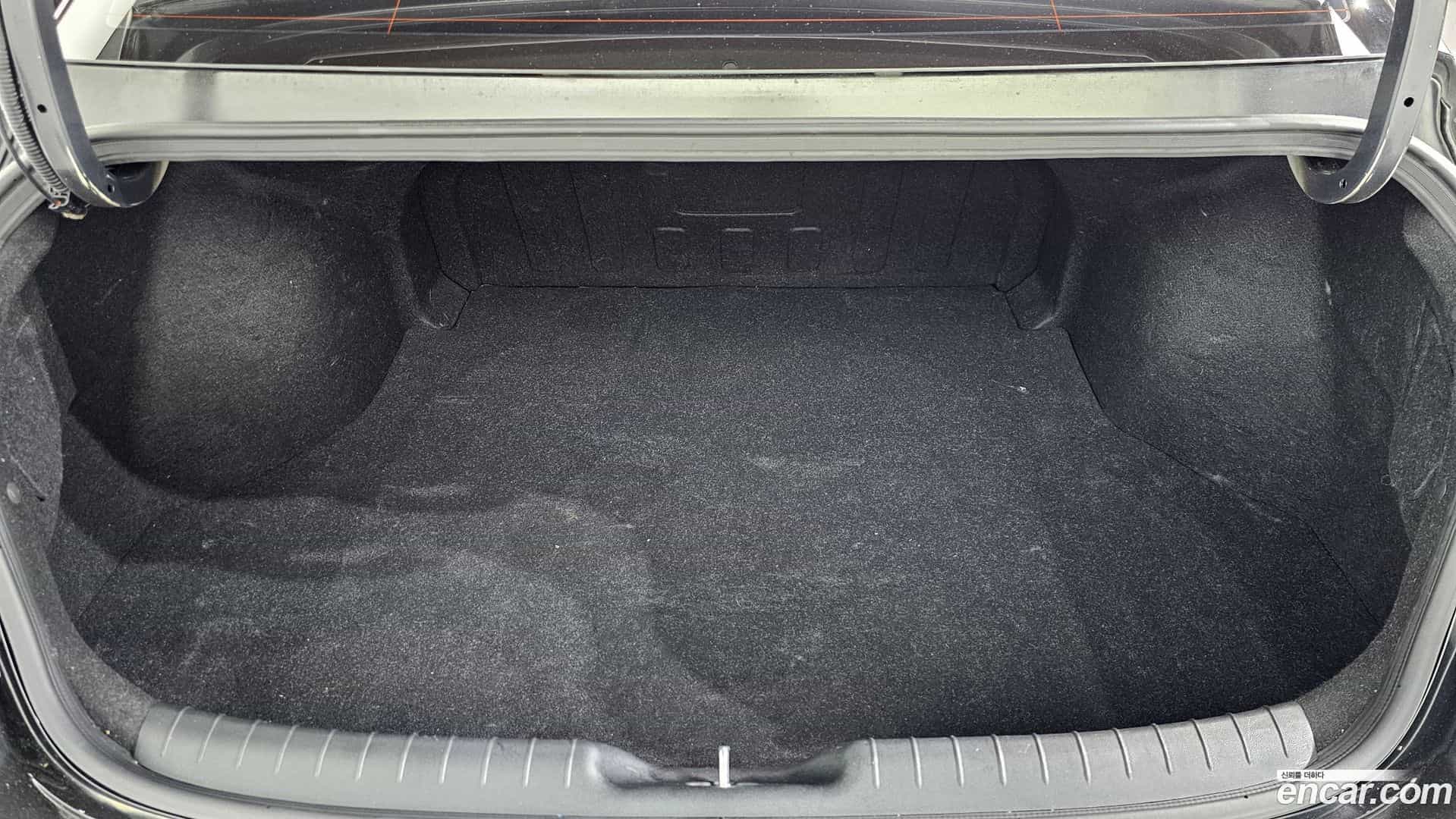 AVANTE Hyundai 2021.3-OPTION-019