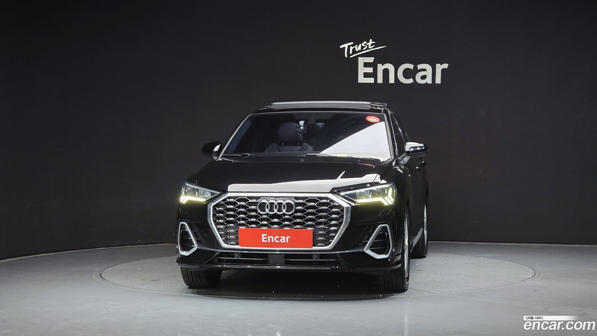 Main__Slider__Photo:Q3 Audi 2020.6-2