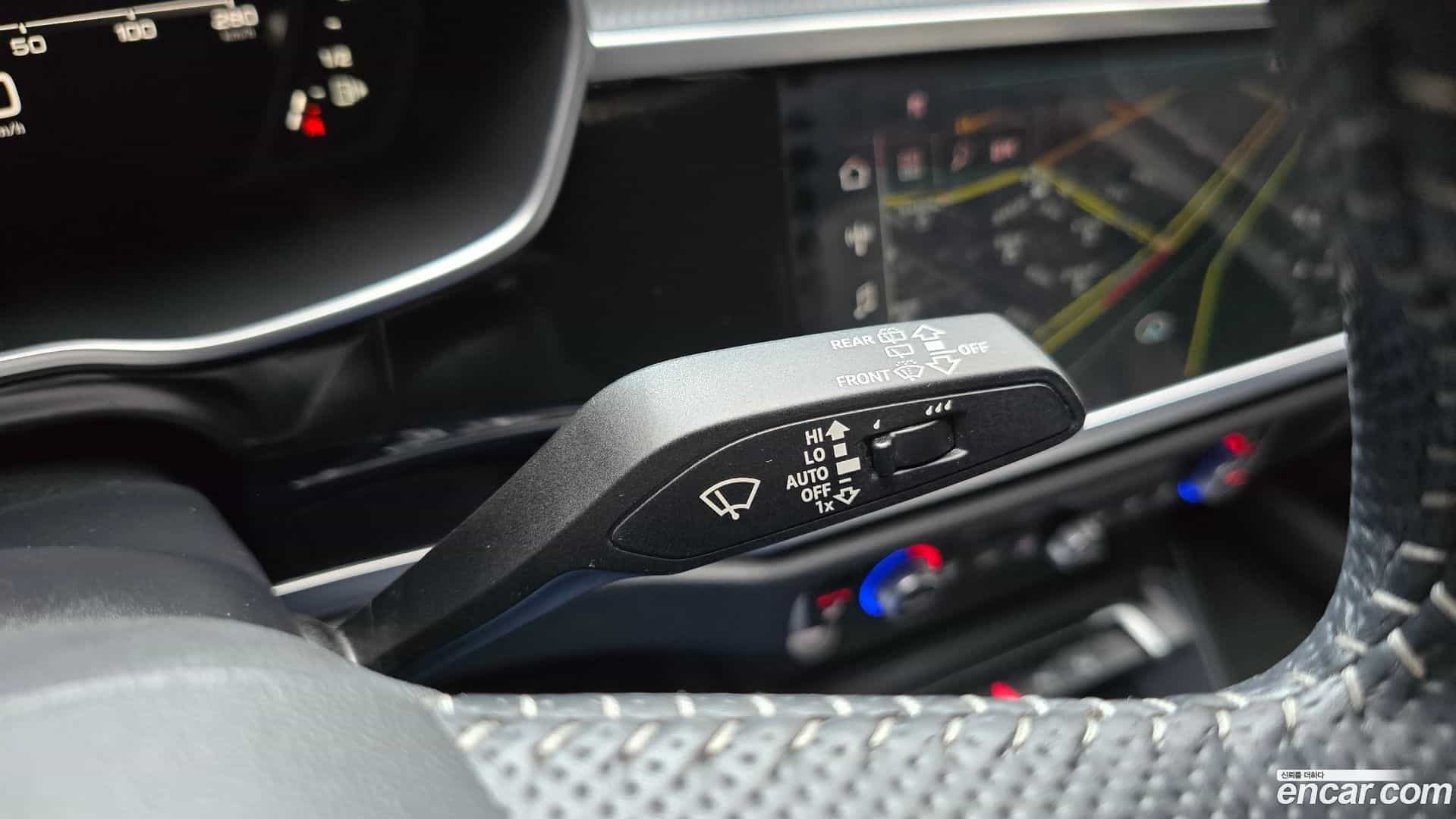 Q3 Audi 2020.6-OPTION-020