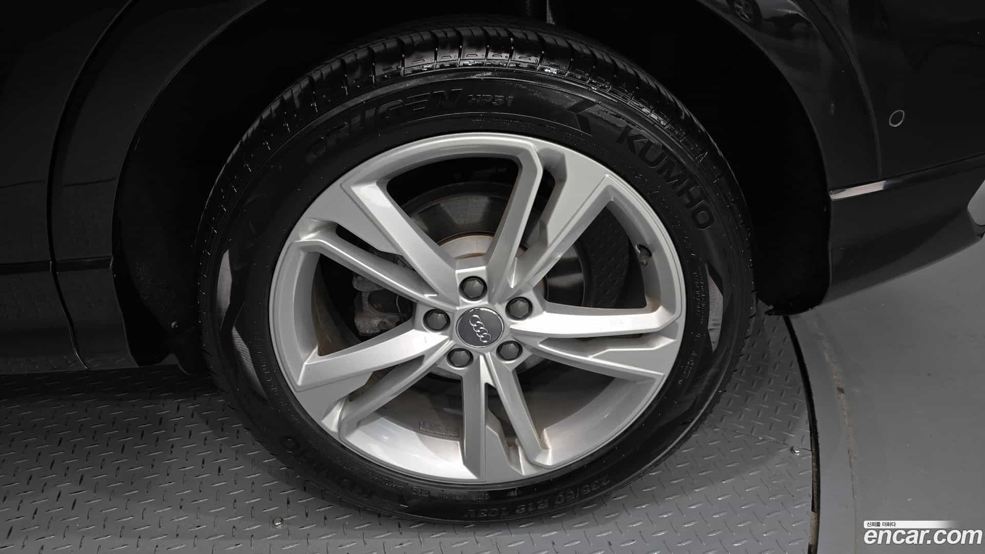 Q3 Audi 2020.6-OUTER-031