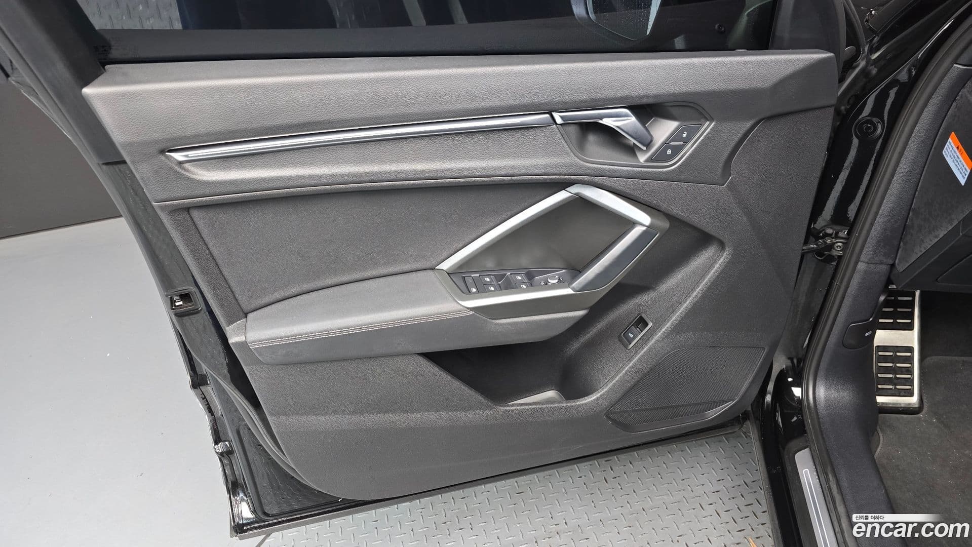 Main__Slider__Photo:Q3 Audi 2020.6-23
