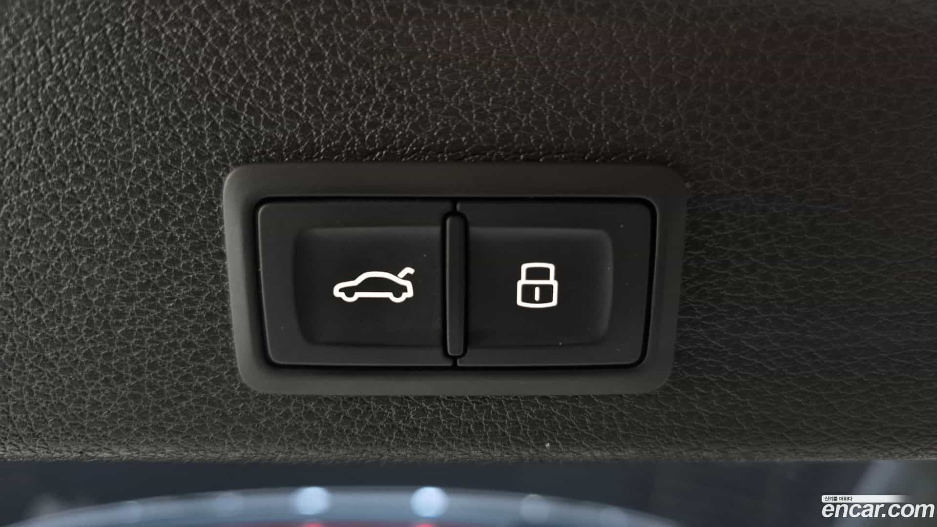 Q3 Audi 2020.6-OPTION-040