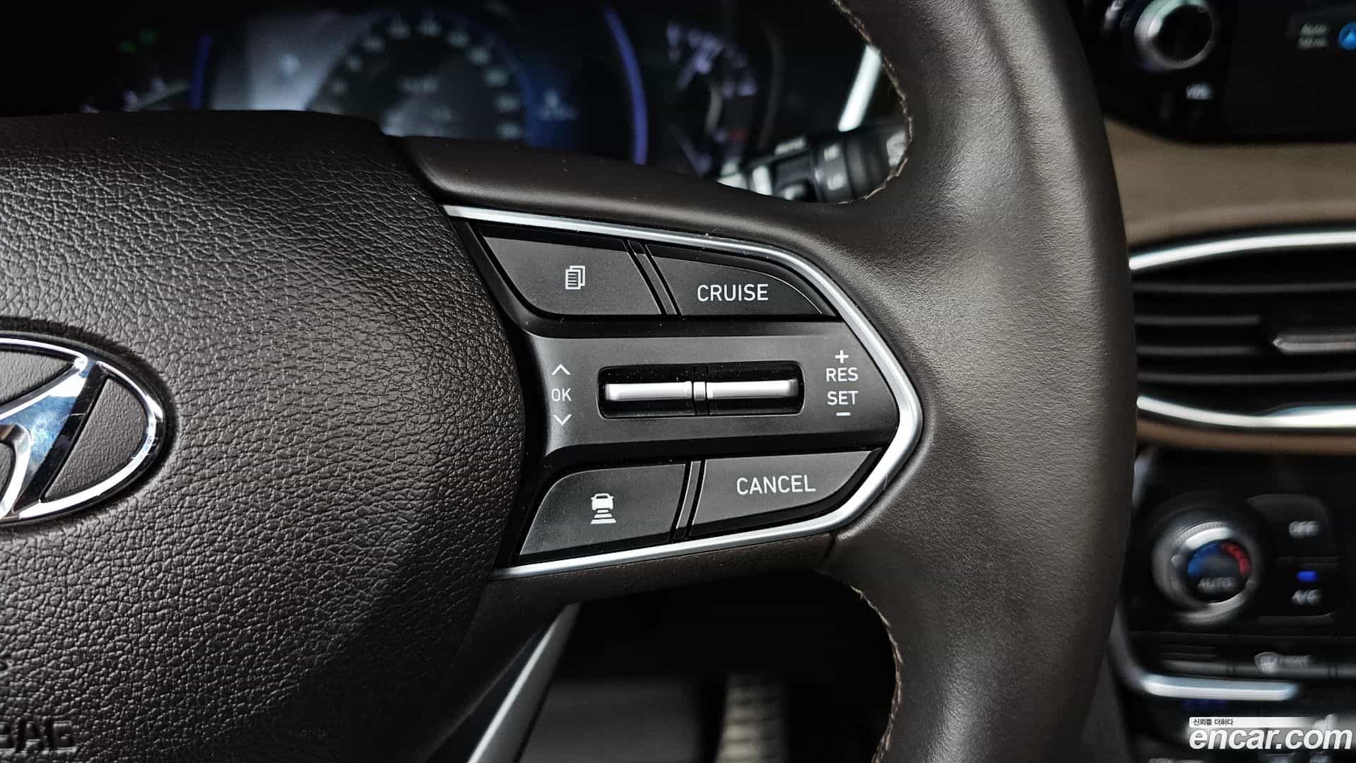 Santafe Hyundai 2018.5-OPTION-019
