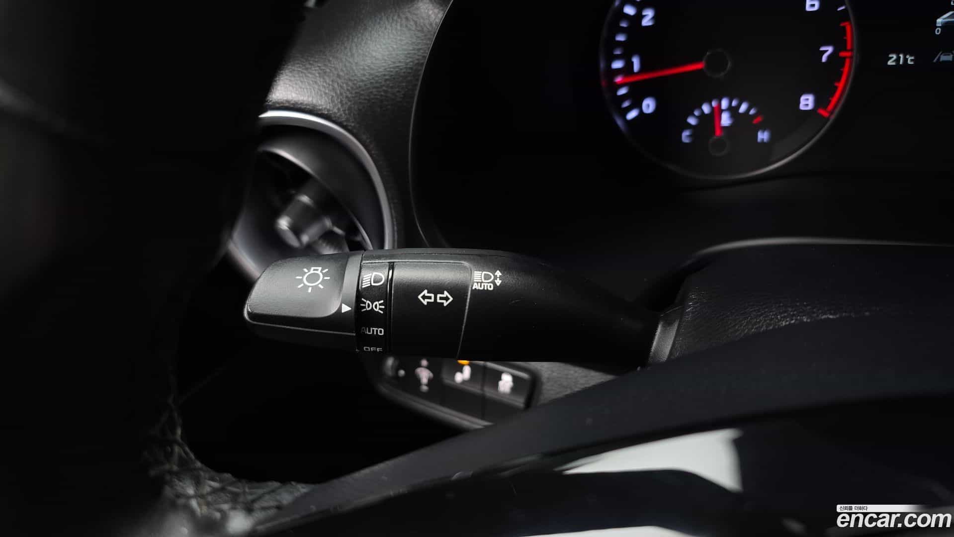K3 Kia 2021.5-OPTION-021