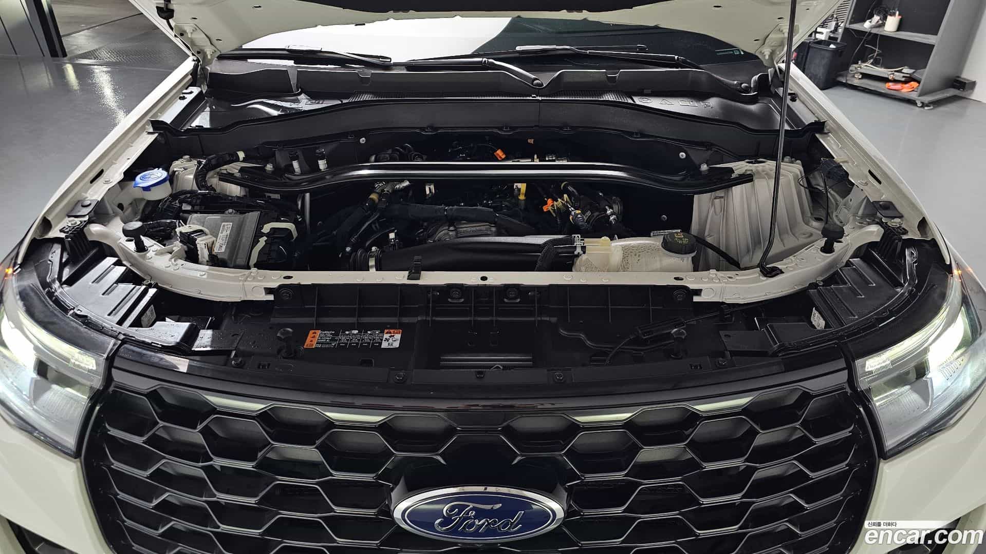 Explorer Ford 2024.11-OUTER-006