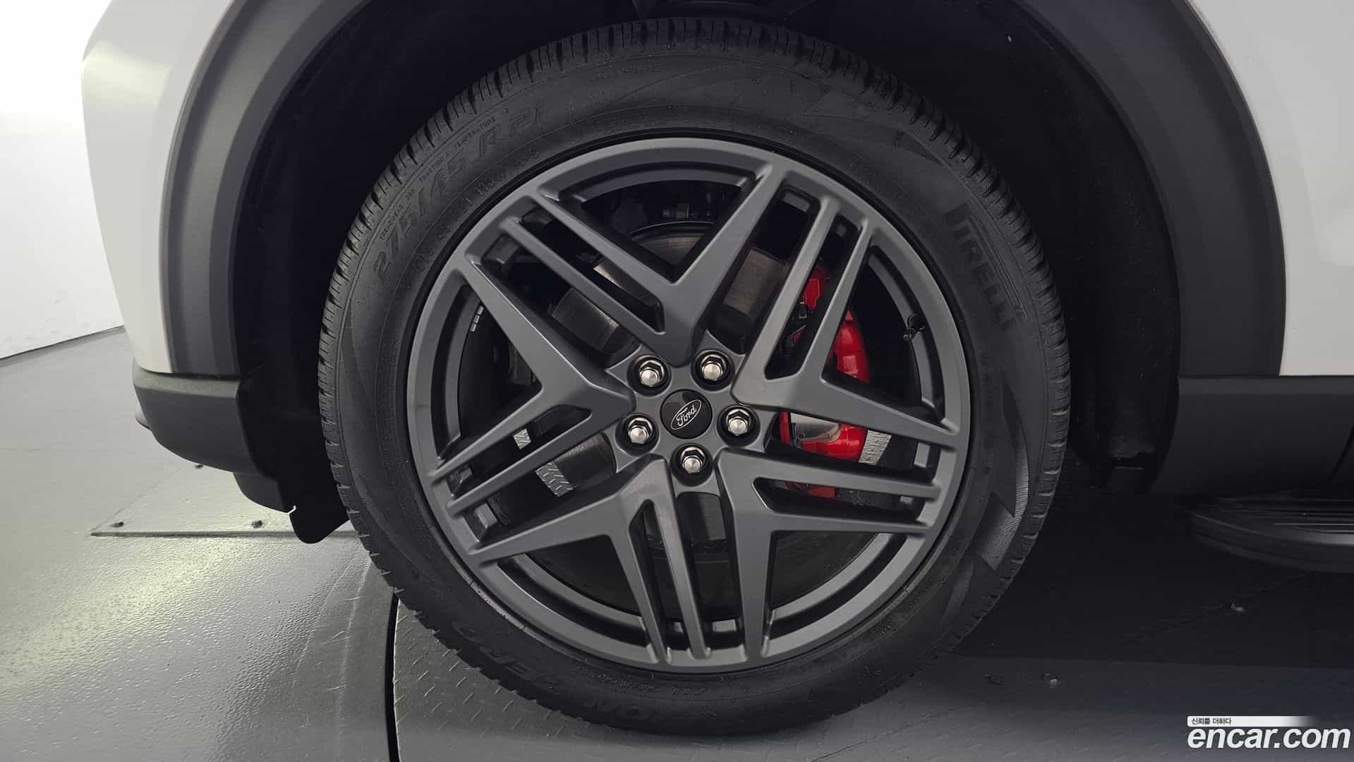 Explorer Ford 2024.11-OUTER-031