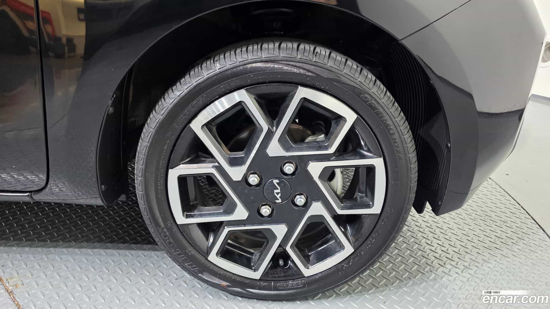 RAY Kia 2023.1-OUTER-031