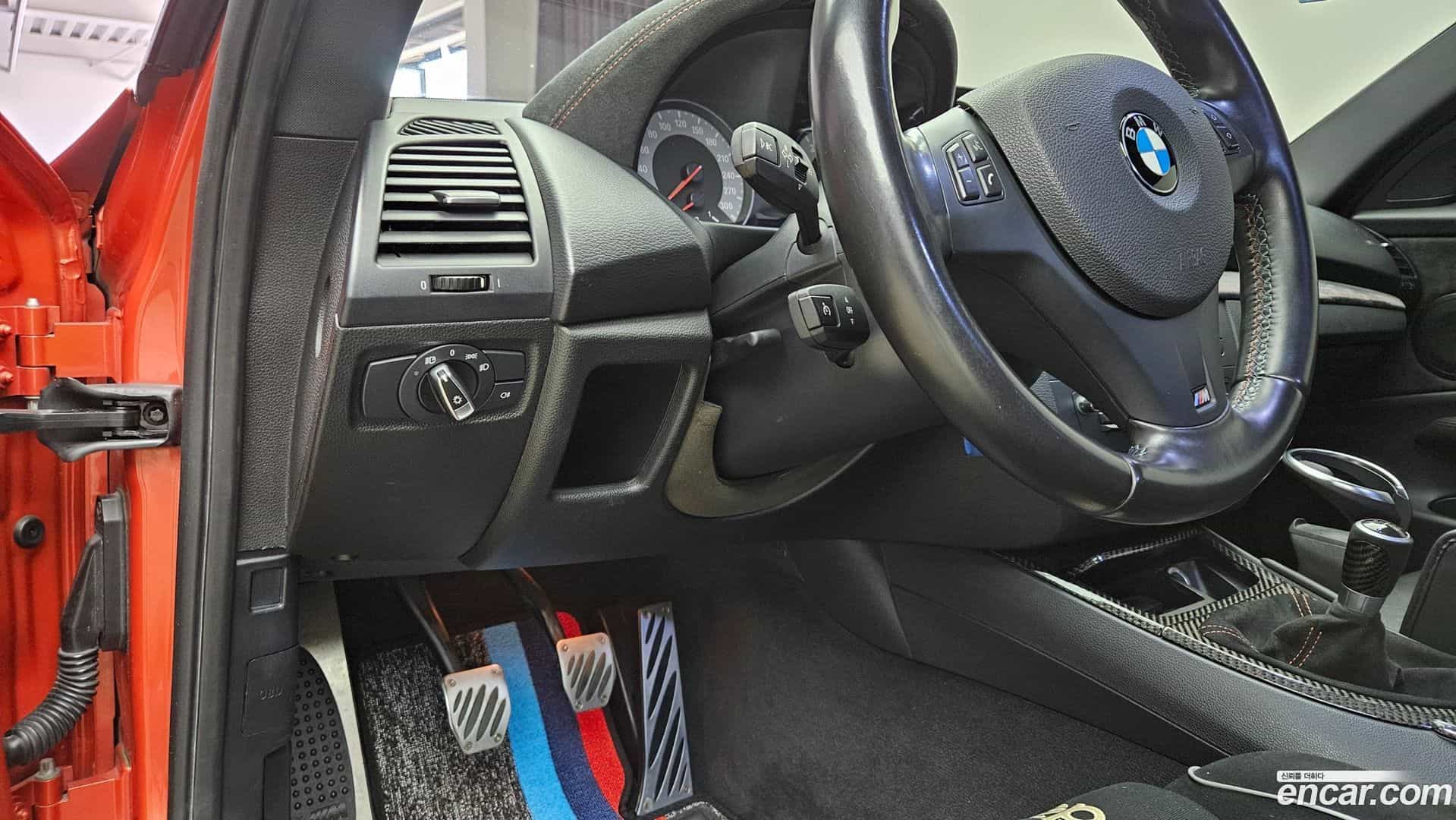 1M BMW 2011.9-OPTION-021