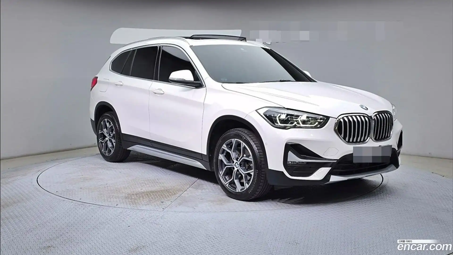 X1 BMW 2021.1-OUTER-003