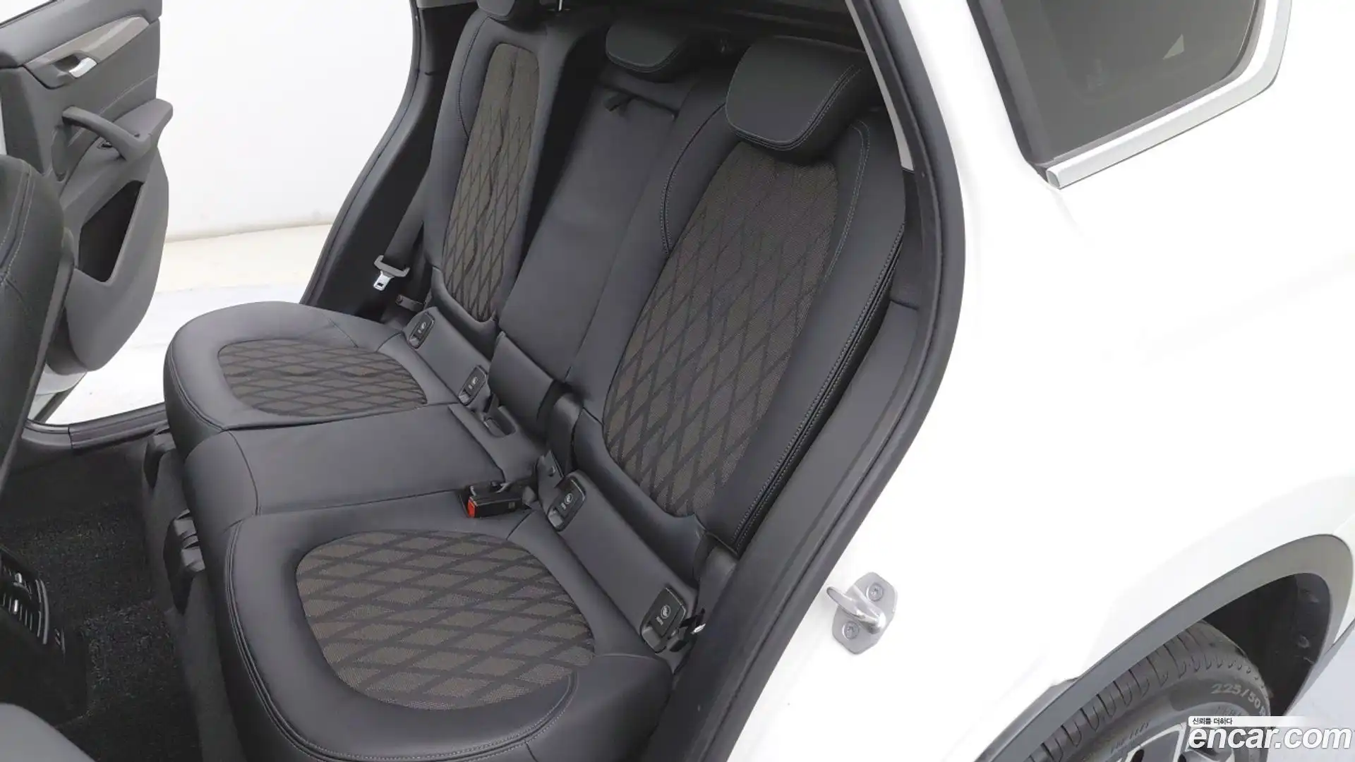 X1 BMW 2021.1-INNER-007