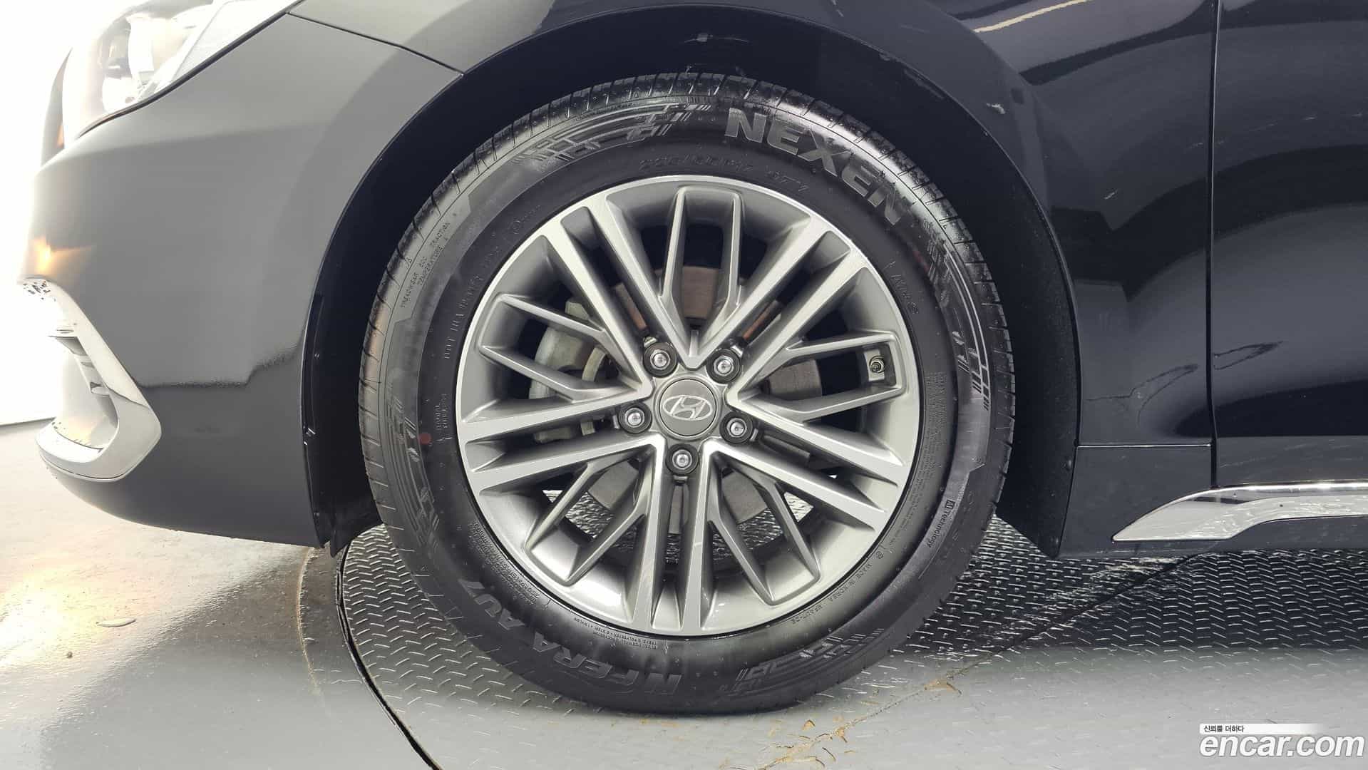 Grandeur Hyundai 2017.8-OUTER-005