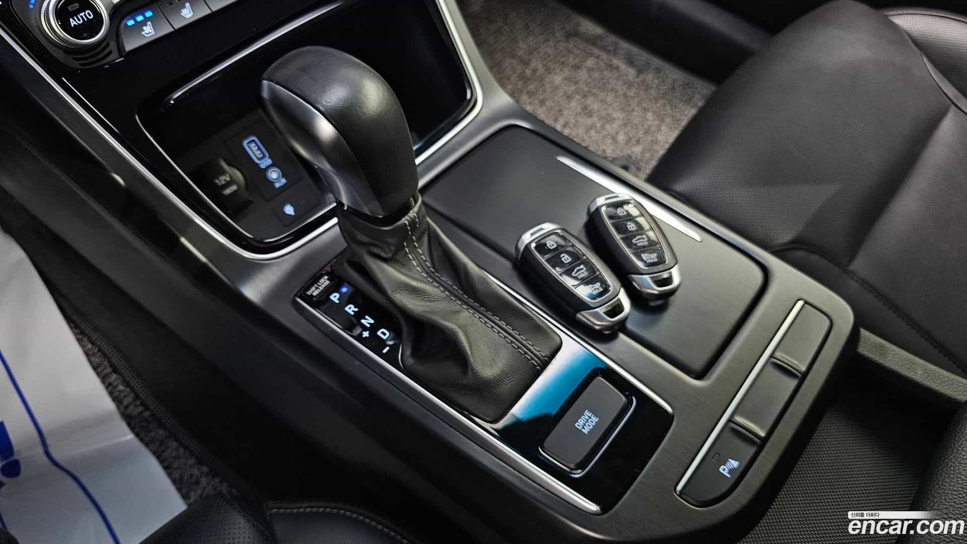 Grandeur Hyundai 2017.8-INNER-009