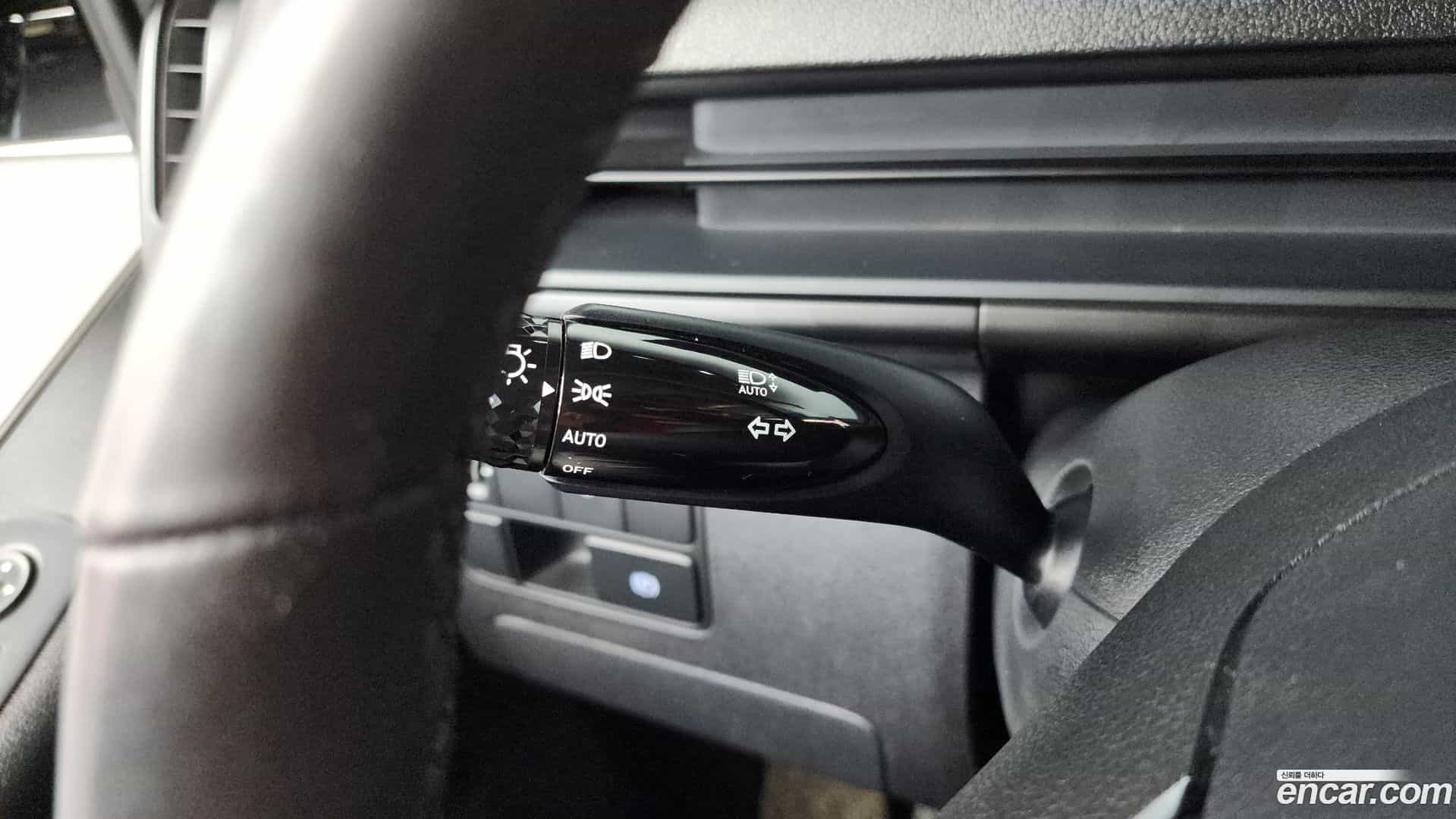 Staria Hyundai 2025.1-OPTION-042