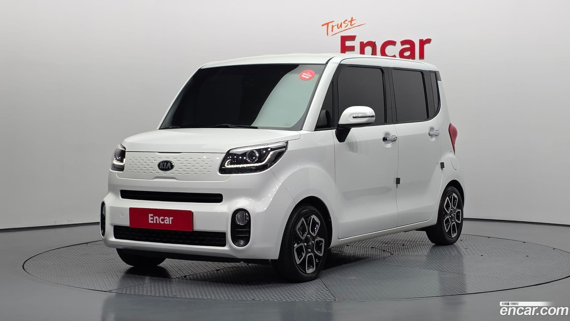 Main__Slider__Photo:RAY Kia 2018.0-0