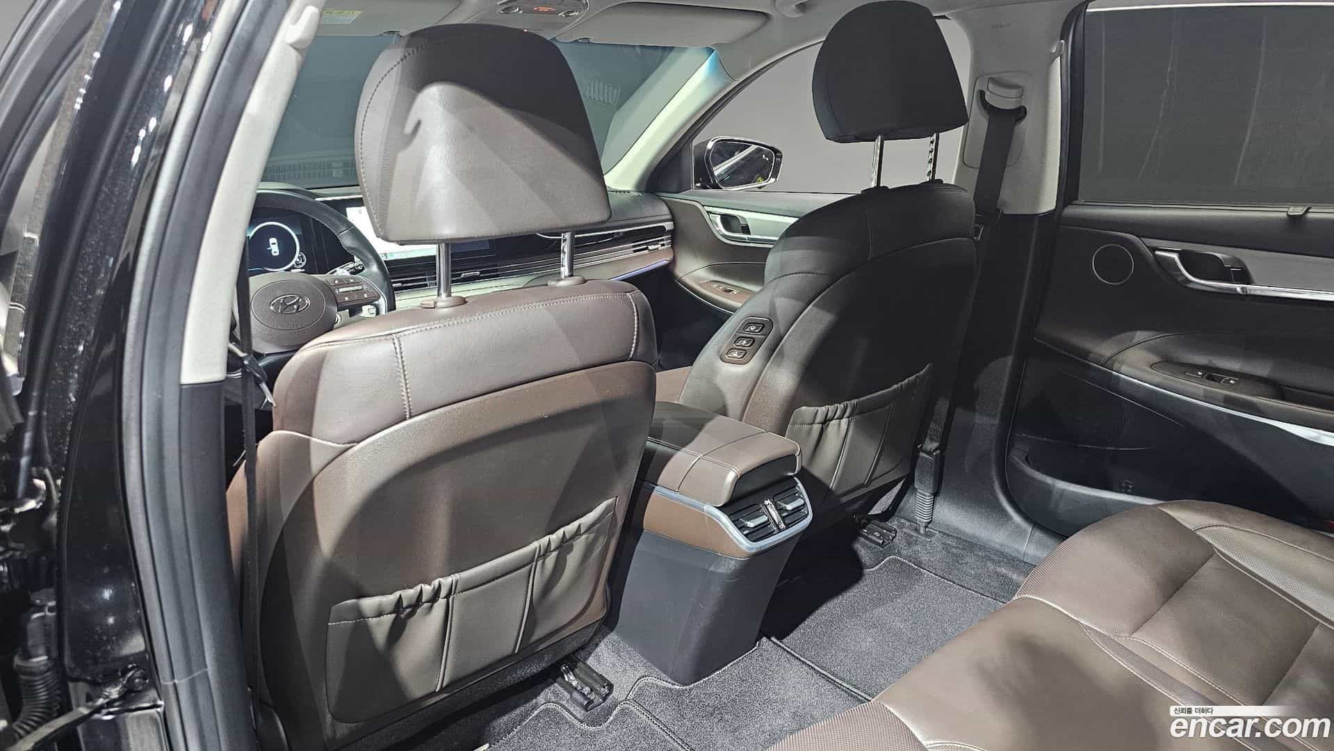 Grandeur Hyundai 2020.0-INNER-036