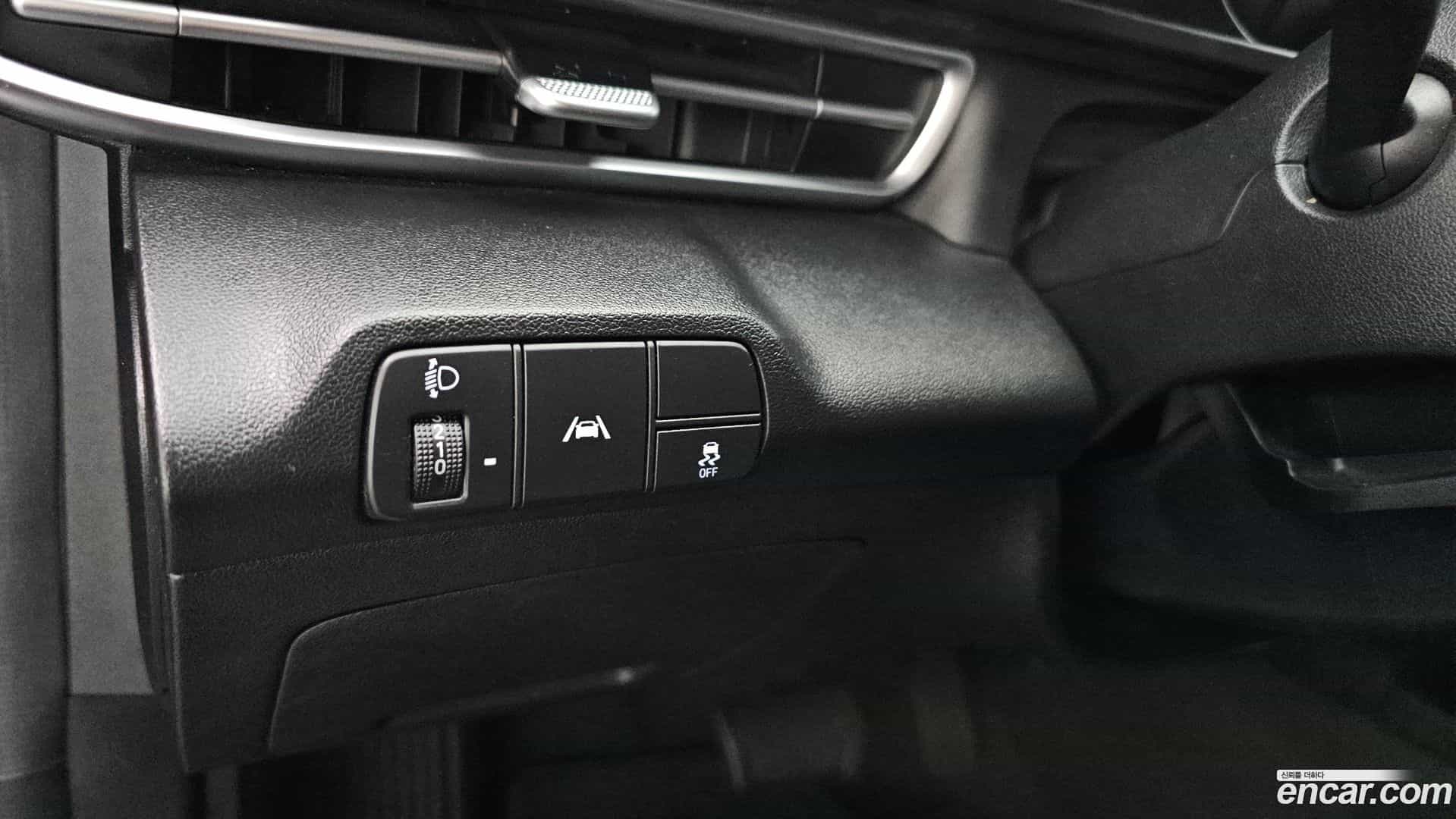 AVANTE Hyundai 2023.2-OPTION-018