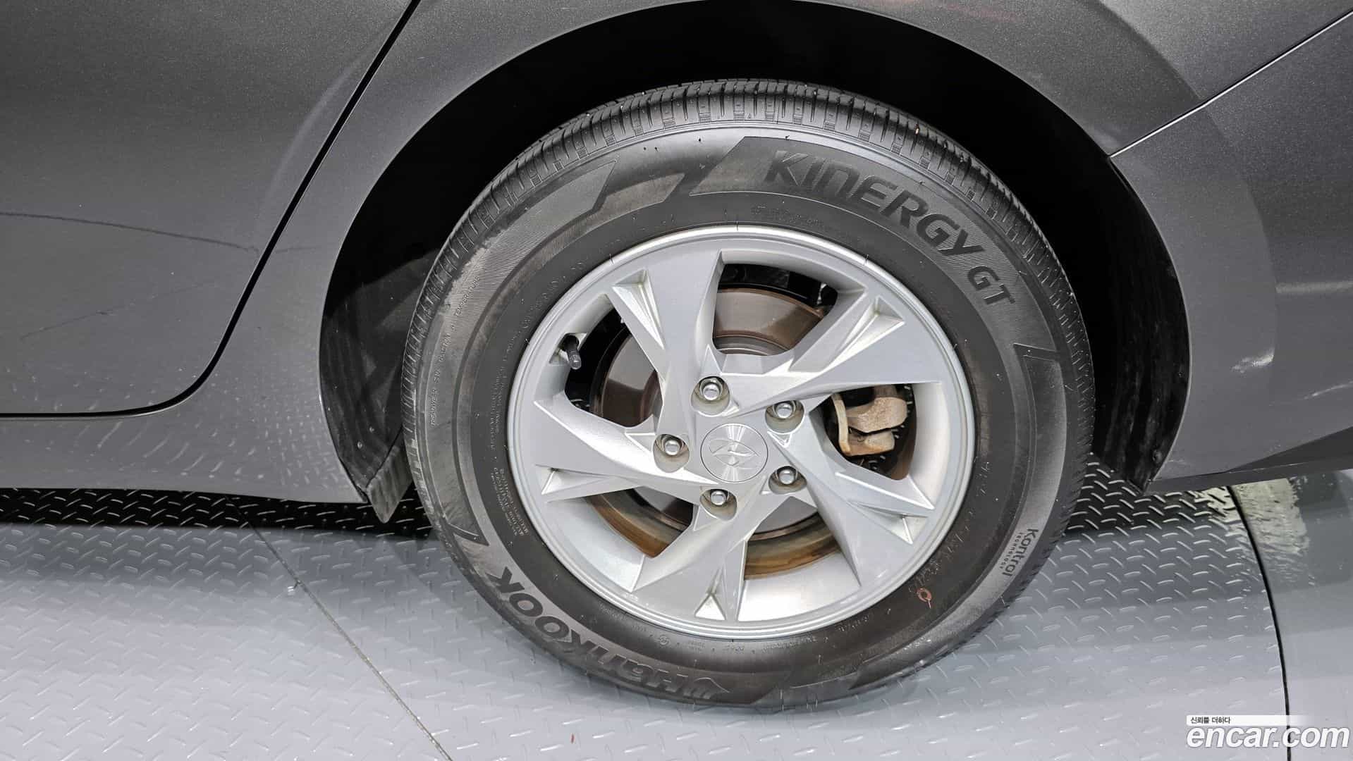 AVANTE Hyundai 2023.2-OUTER-031