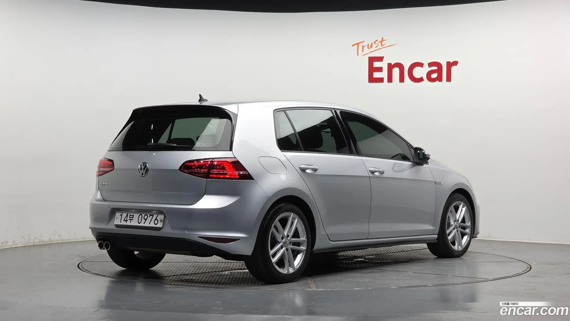 Main__Slider__Photo:Golf Volkswagen 2015.10-1