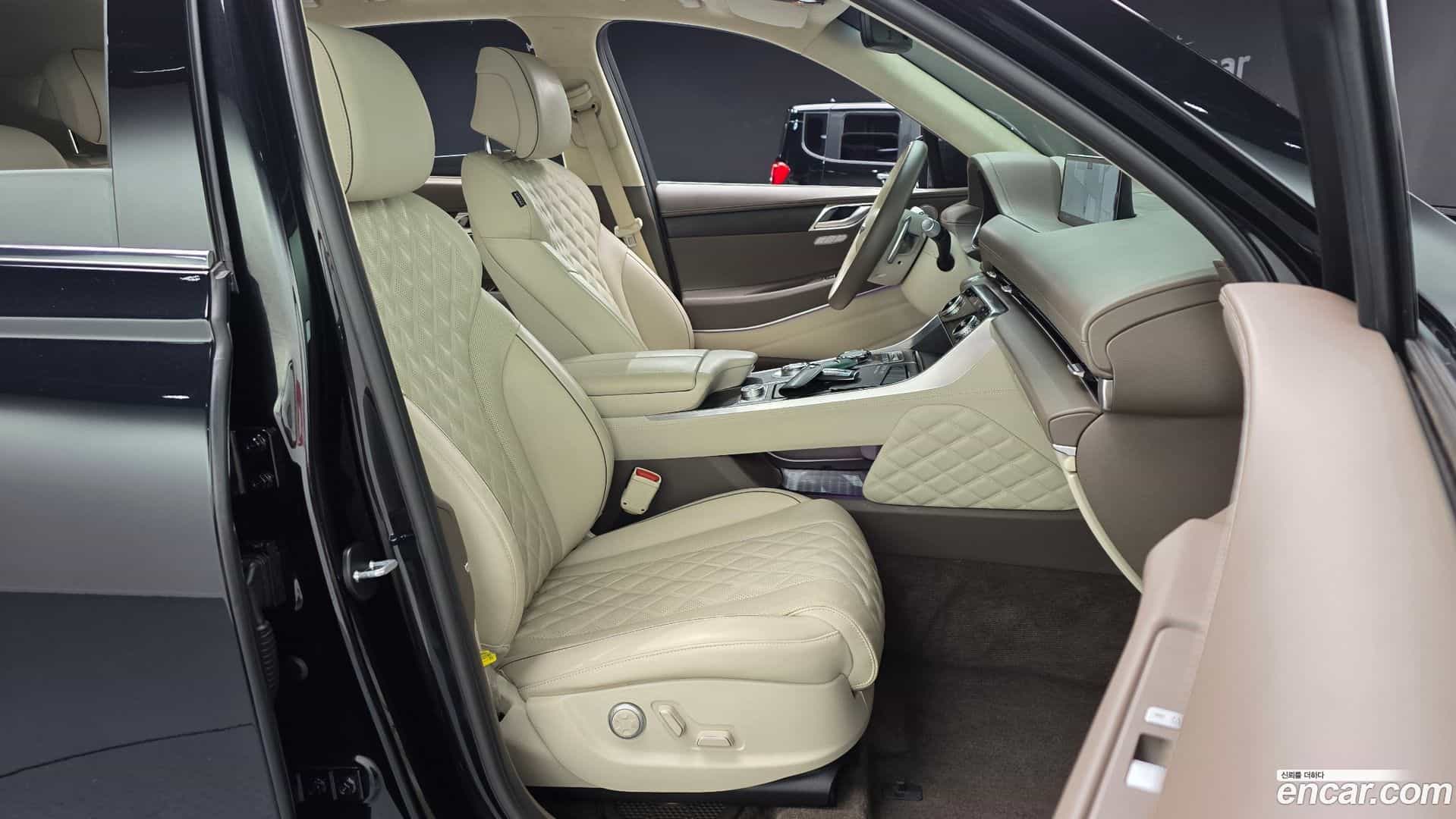 GV80 Genesis 2023.4-INNER-036