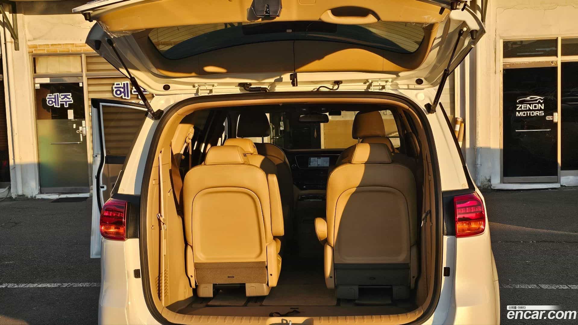 Canival Kia 2018.5-OPTION-023