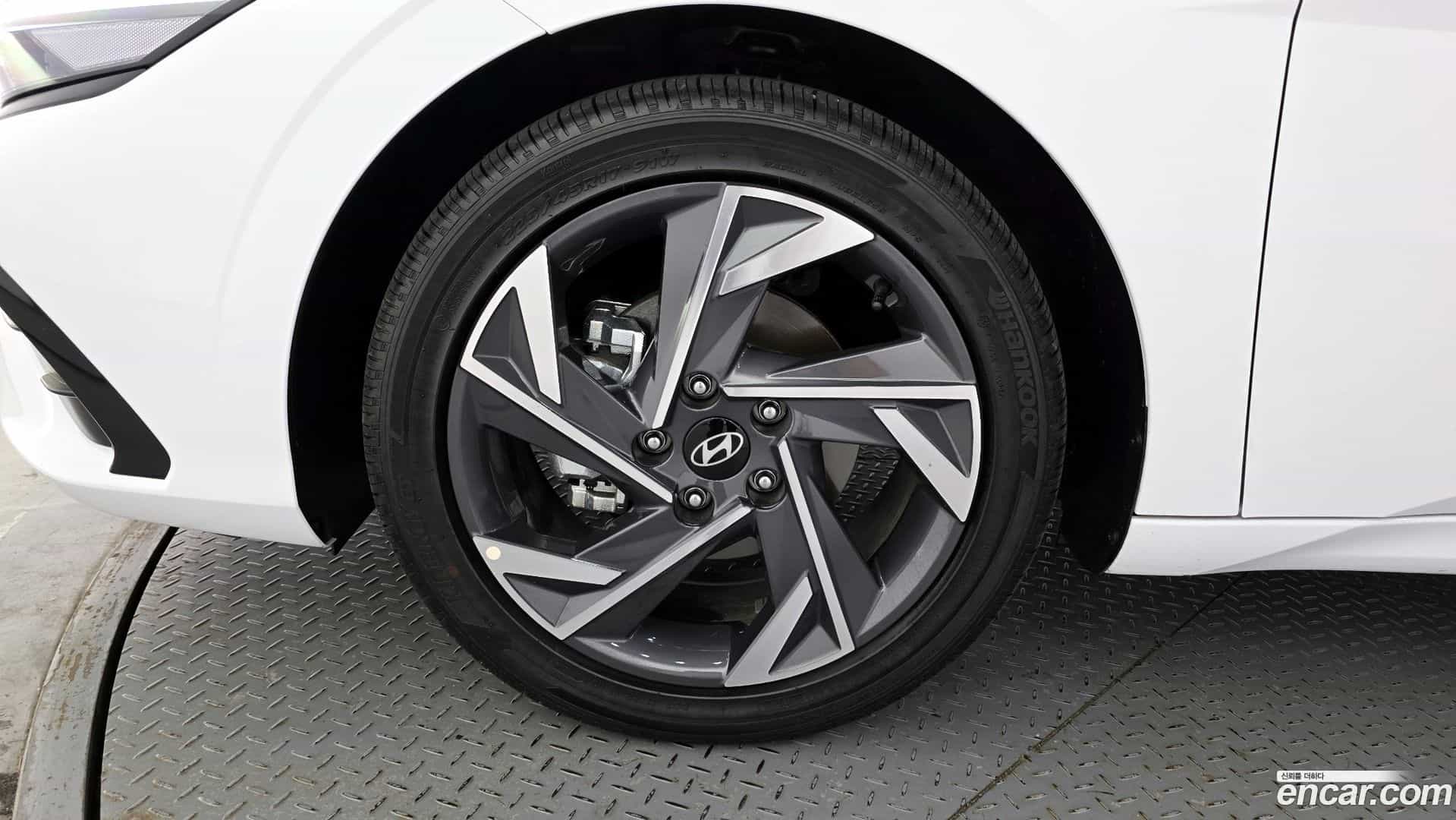 AVANTE Hyundai 2025.8-OUTER-005