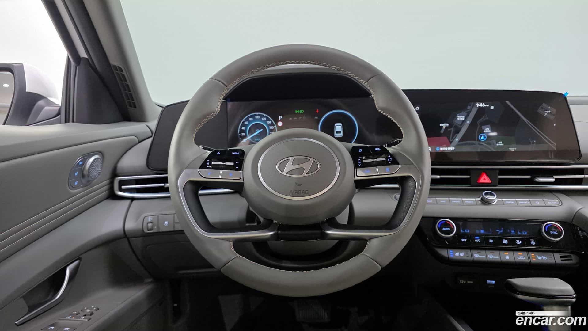 AVANTE Hyundai 2025.8-OPTION-018