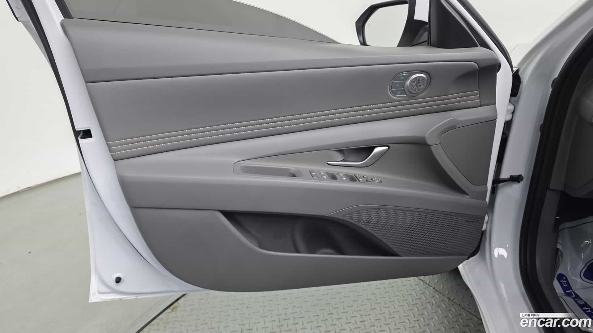 AVANTE Hyundai 2025.8-INNER-034