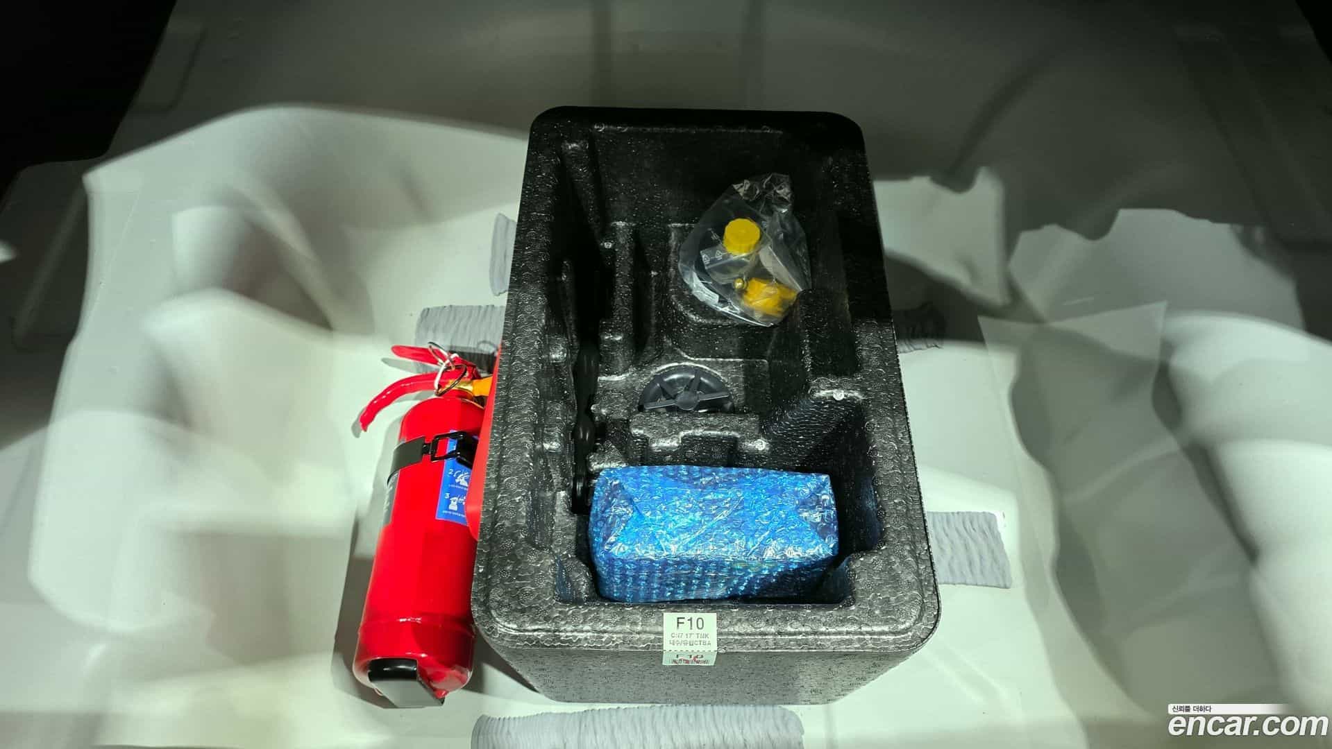 AVANTE Hyundai 2025.8-OPTION-043